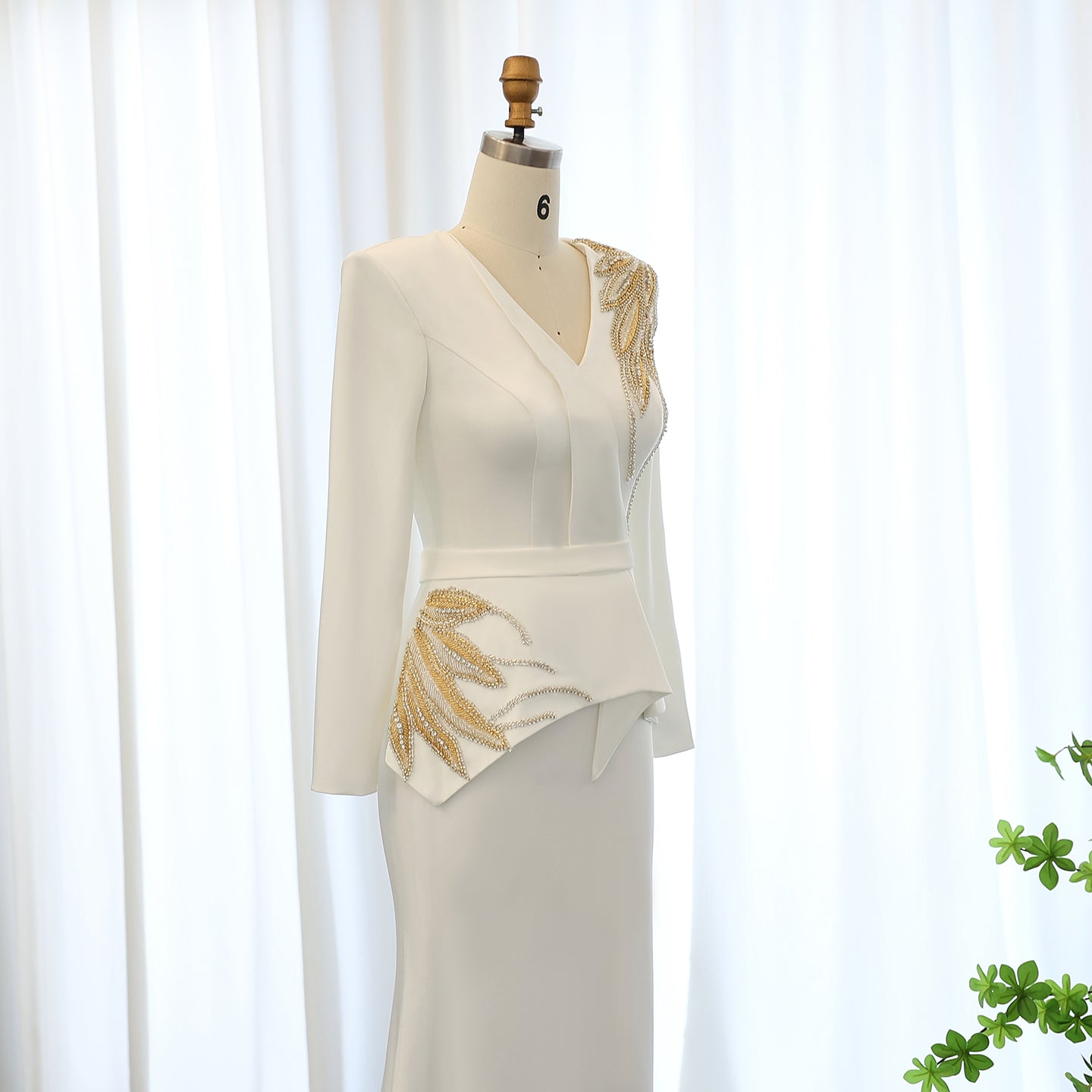 Elegant White Mermaid Evening Dress with Long Sleeves SF295