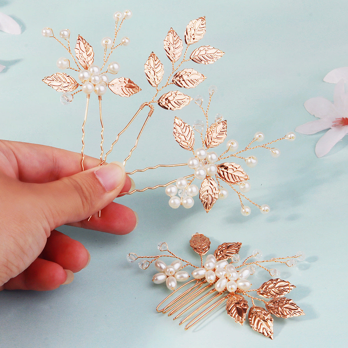 Golden Leaf and Pearl Winding Hair Comb and Hairpin Set(4 piece set)