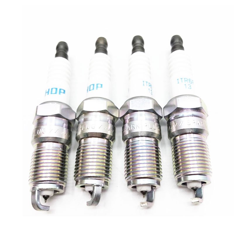 GL8-2-5L-3-0L-ITR4A15-559 Spark Plug