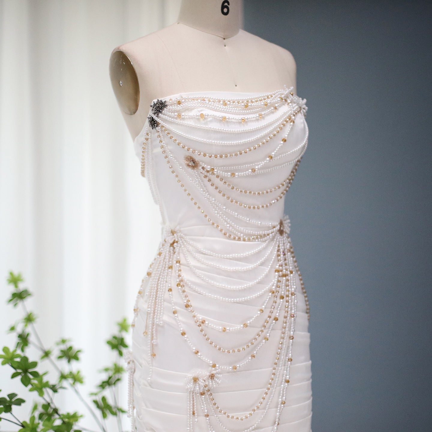 Luxury White Pearls Tassel Short Cocktail Party Dress RM035