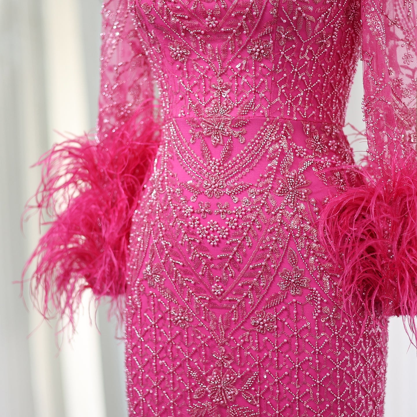 Luxury Fuchsia Long Sleeves Feathers Evening Dresses SS239