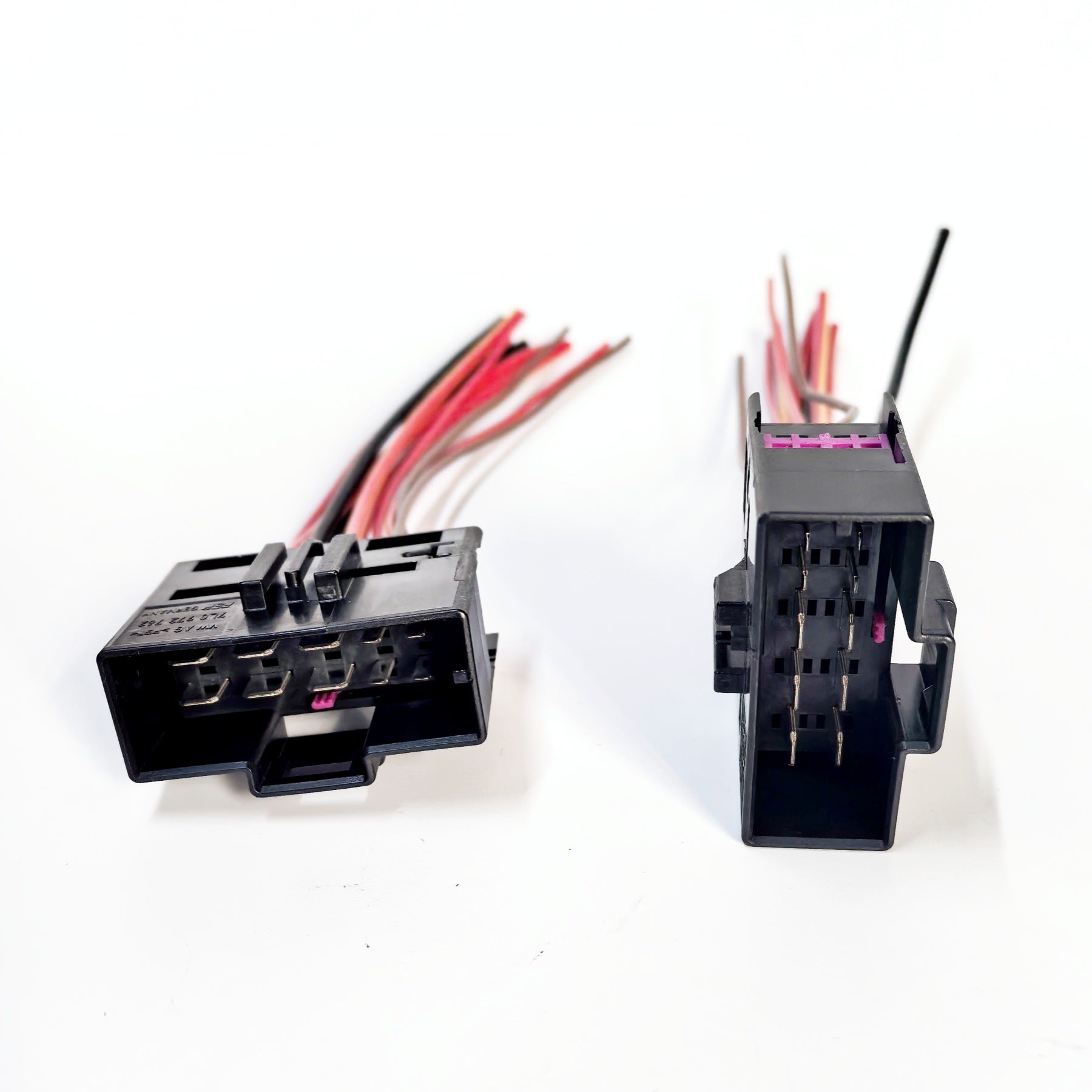 f2908db9-7a88-4053-af2c-3b6973da3be1