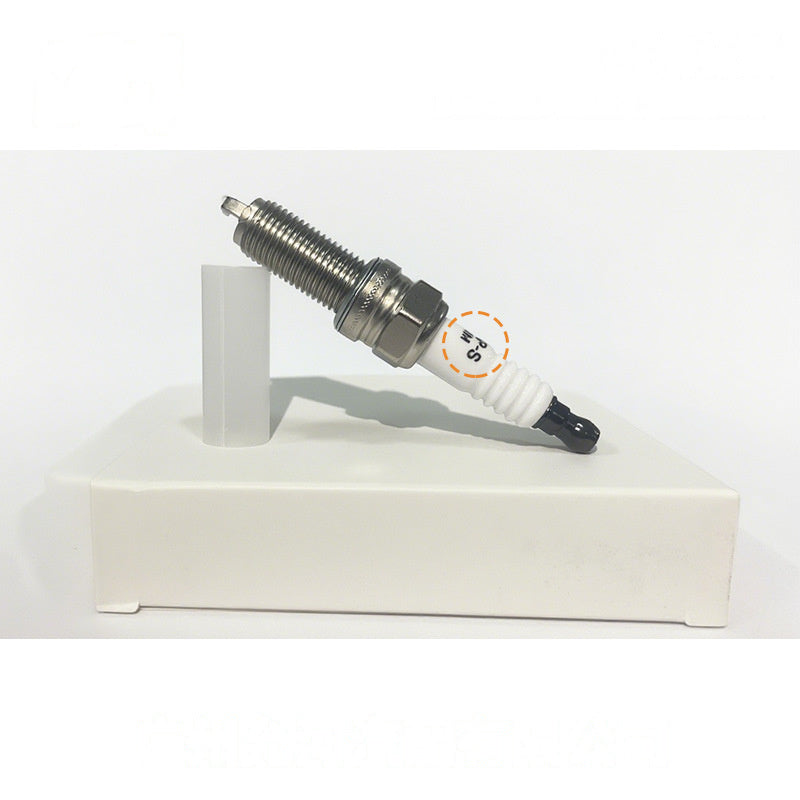 SK16HR11 90919-01233 Spark Plug for Lexus