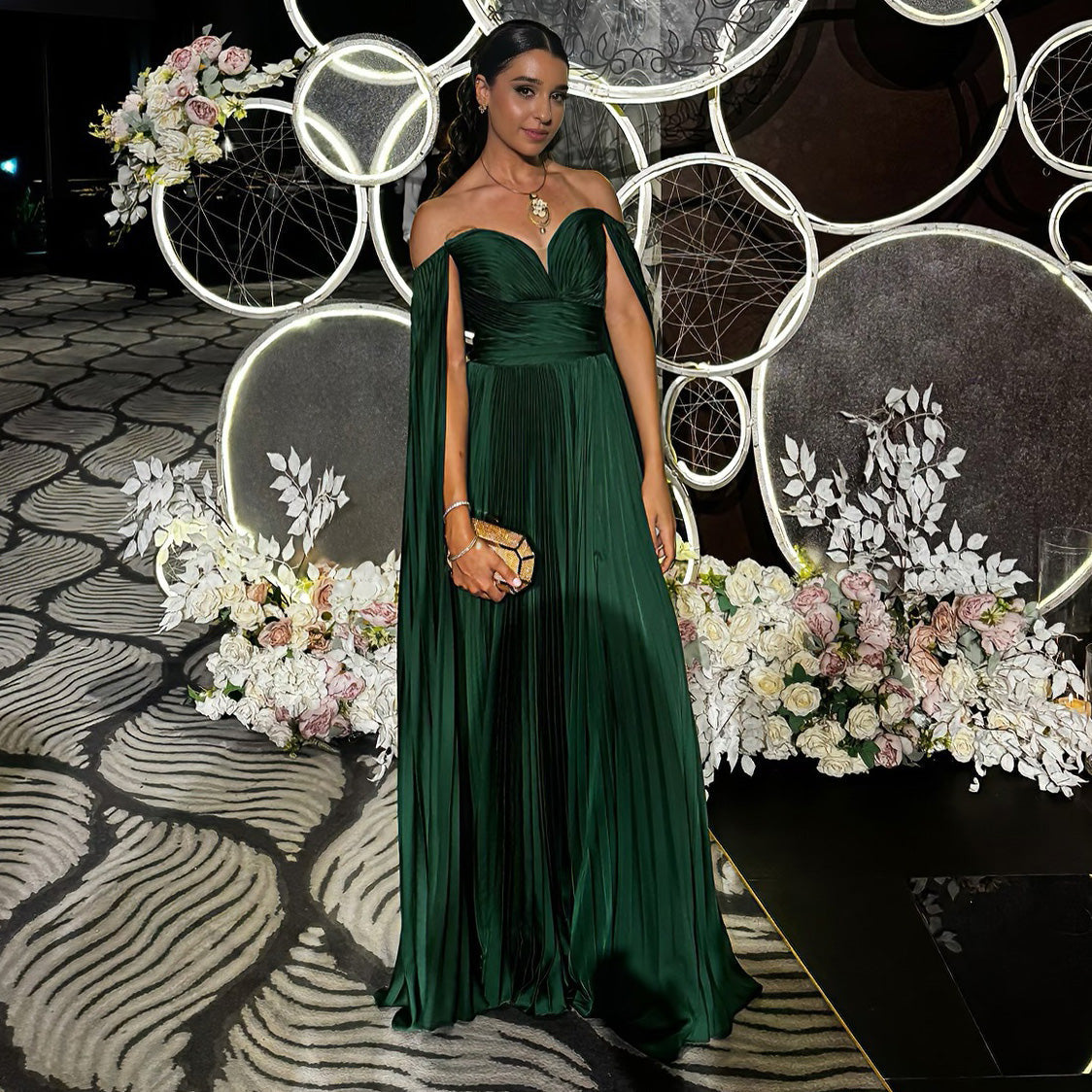 Green Off Shoulder Pleats Long Sleeve Evening Dress SF210