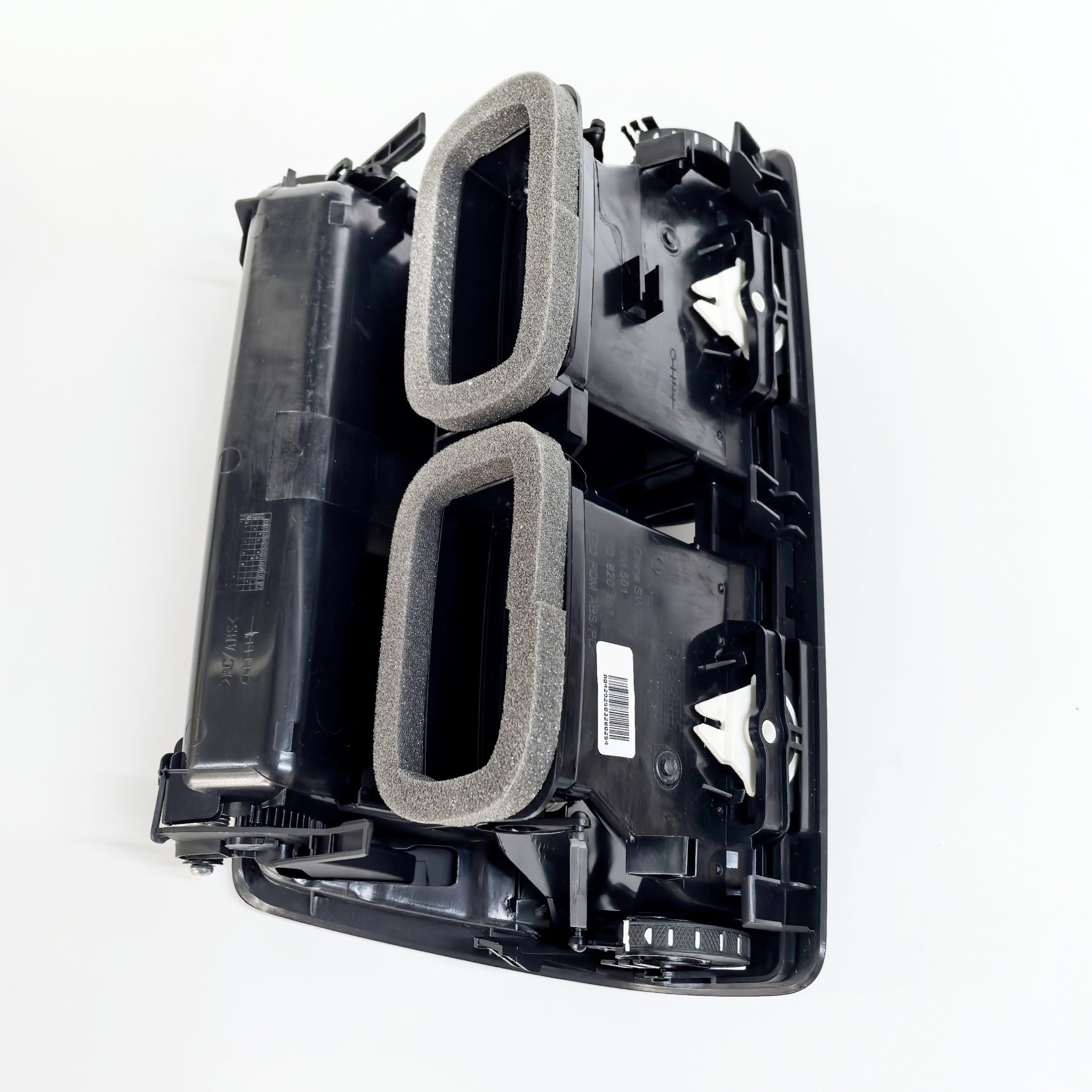 53b7e59c-5339-4ab5-87a4-b76e52e3c3af