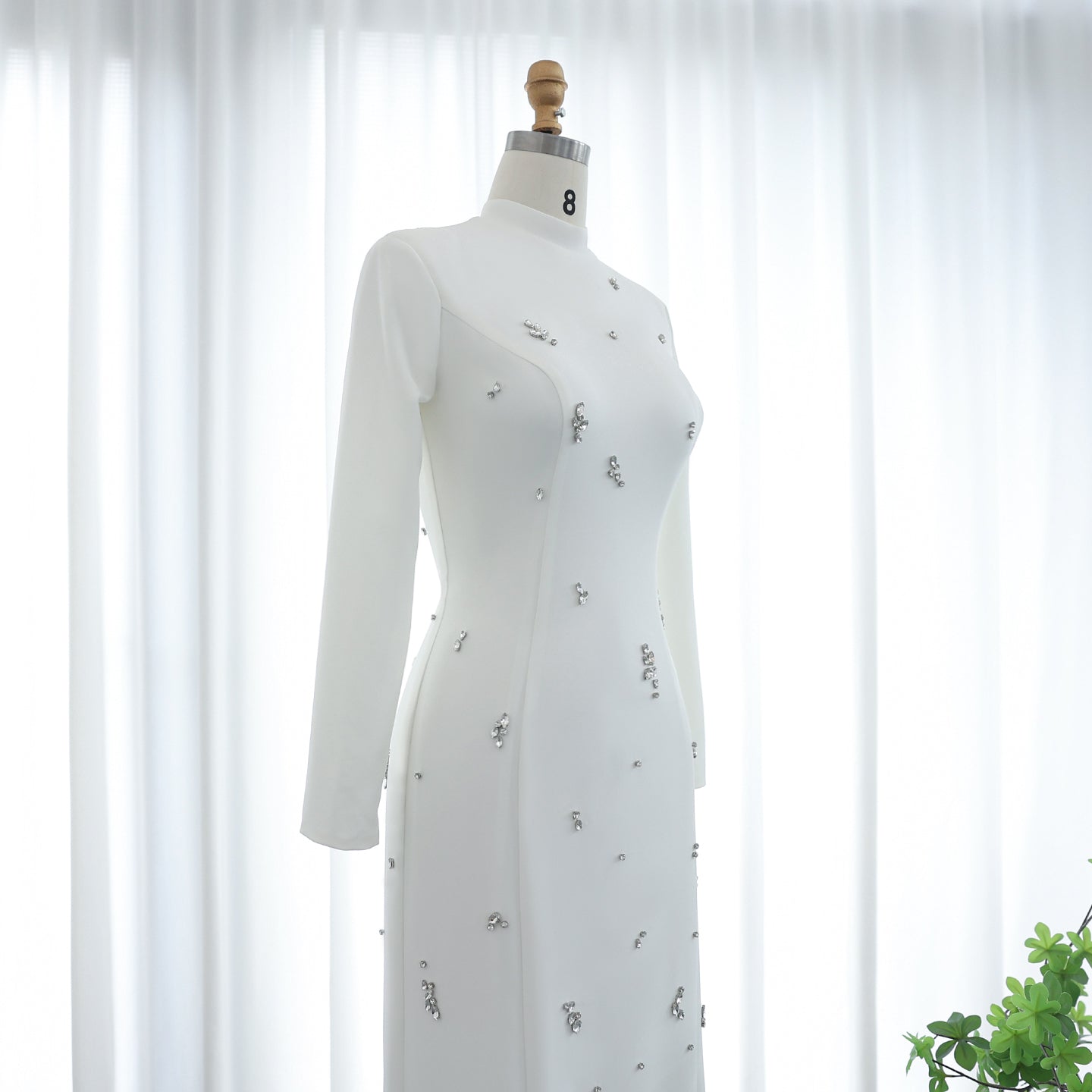 Luxury Crystal White Muslim Long Sleeves Evening Dress SS258