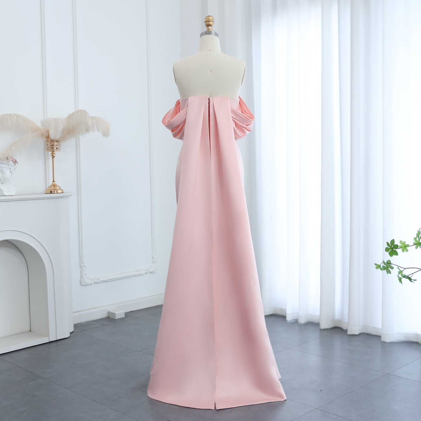 Luxury Rhinestone Pink Off Shoulder Evening Dress SS500