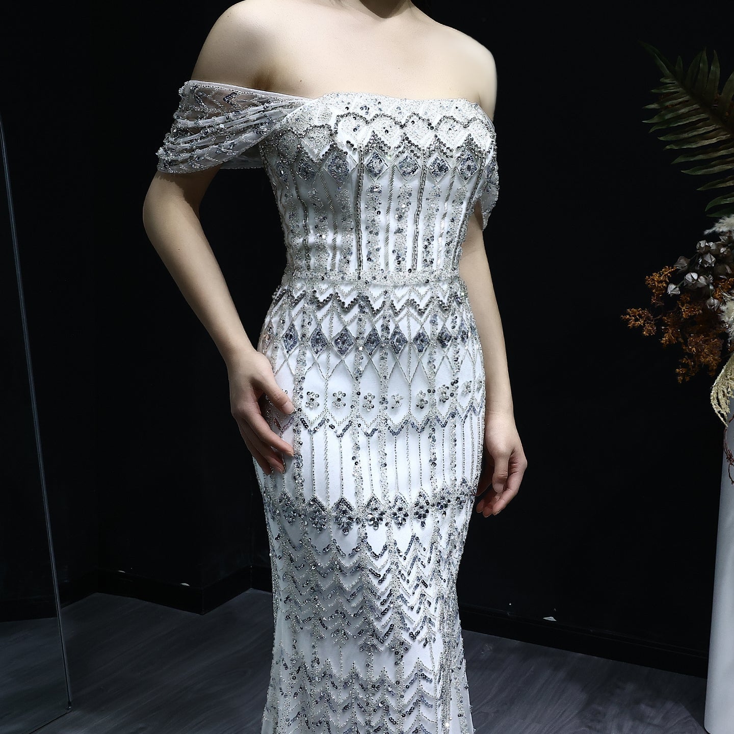 Luxury White Beaded Short Sleeves Evening Dress SS291