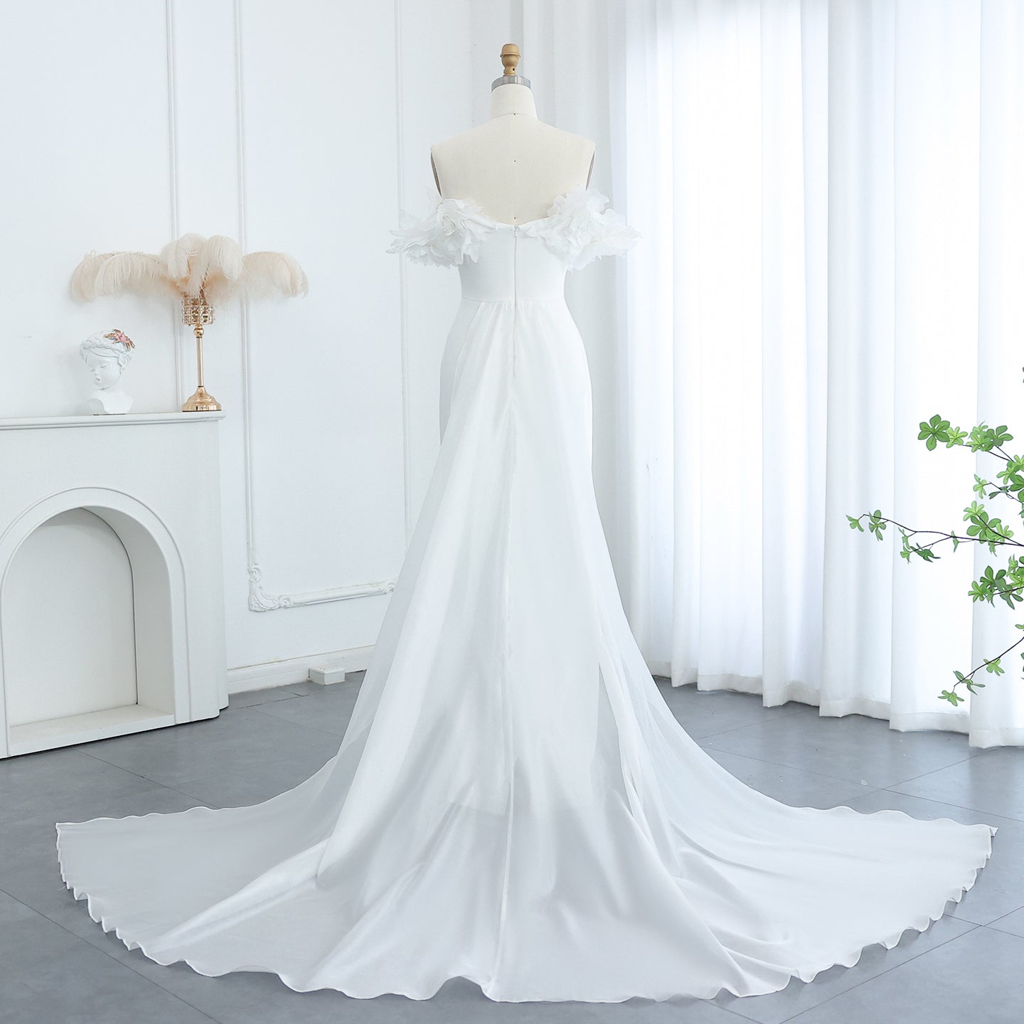 Elegant 3D Flowers Light Yellow Evening Dress with Overskirt SF013