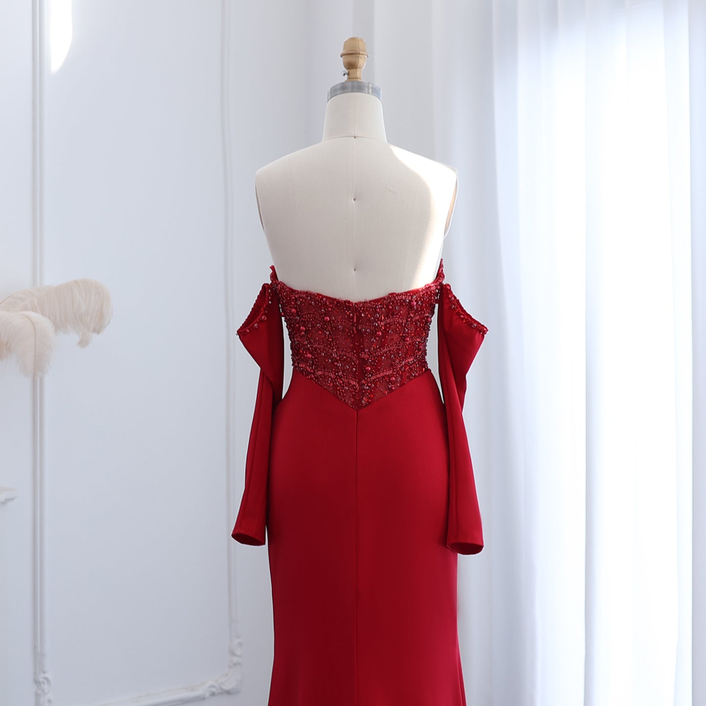 Luxury White Scalloped Evening Dress with High Slit SS416