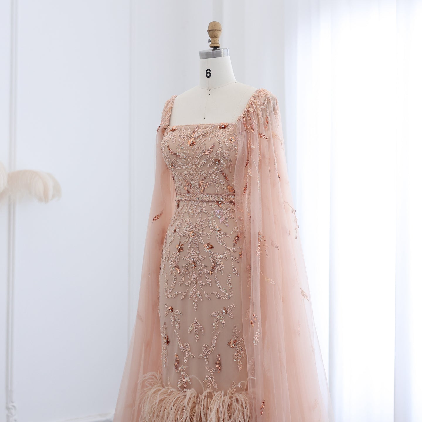 Luxury Feathers Lilac Evening Dress with Cape Sleeves SS381