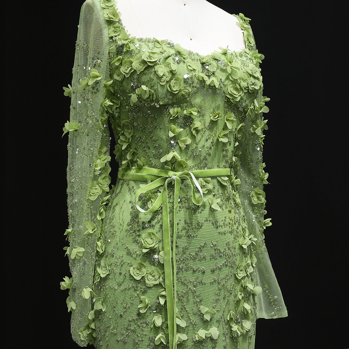 Luxury Green 3D Floral Evening Dress with Long Sleeves SS355