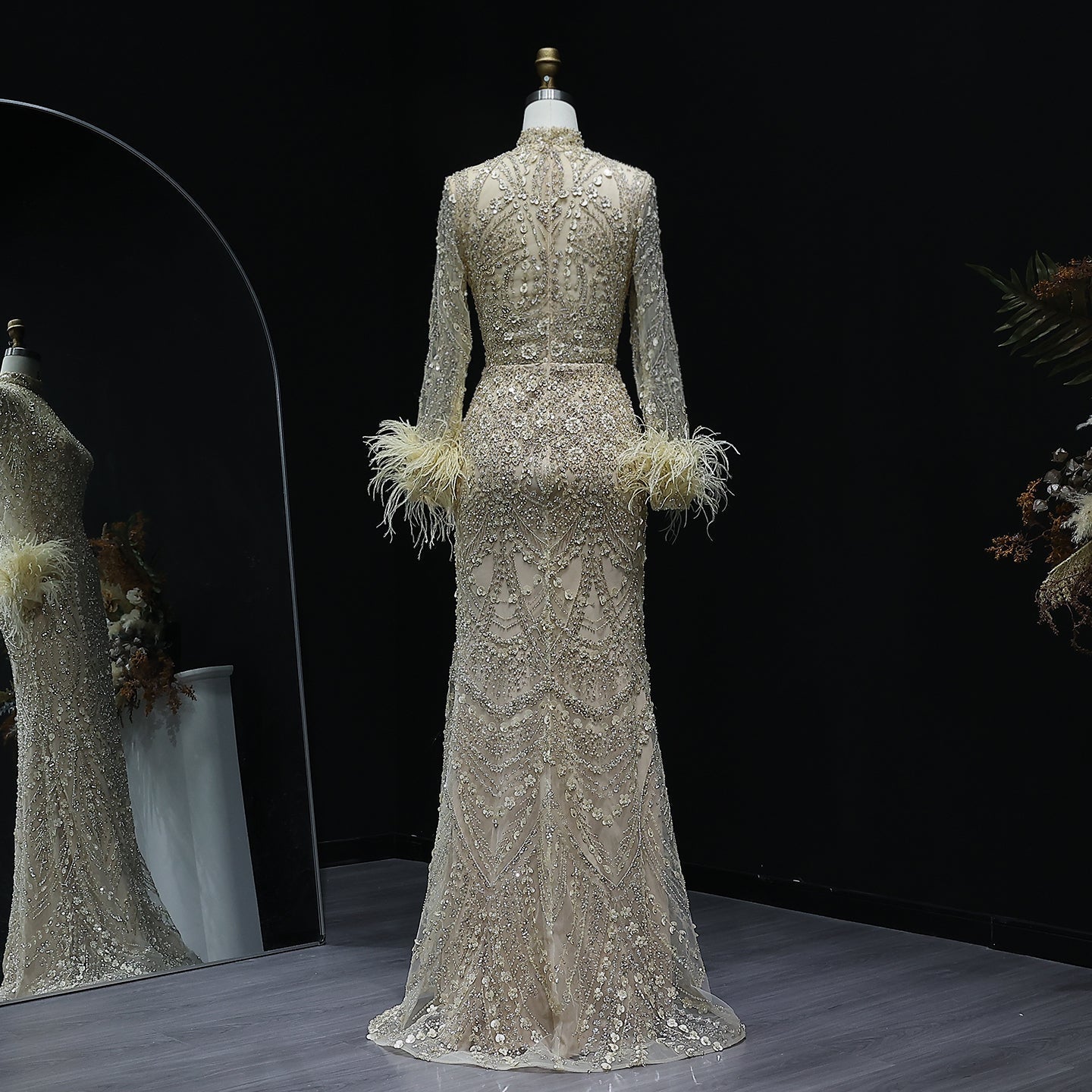 Luxury Feather Gold Long Sleeves High Neck Evening Dress SS659