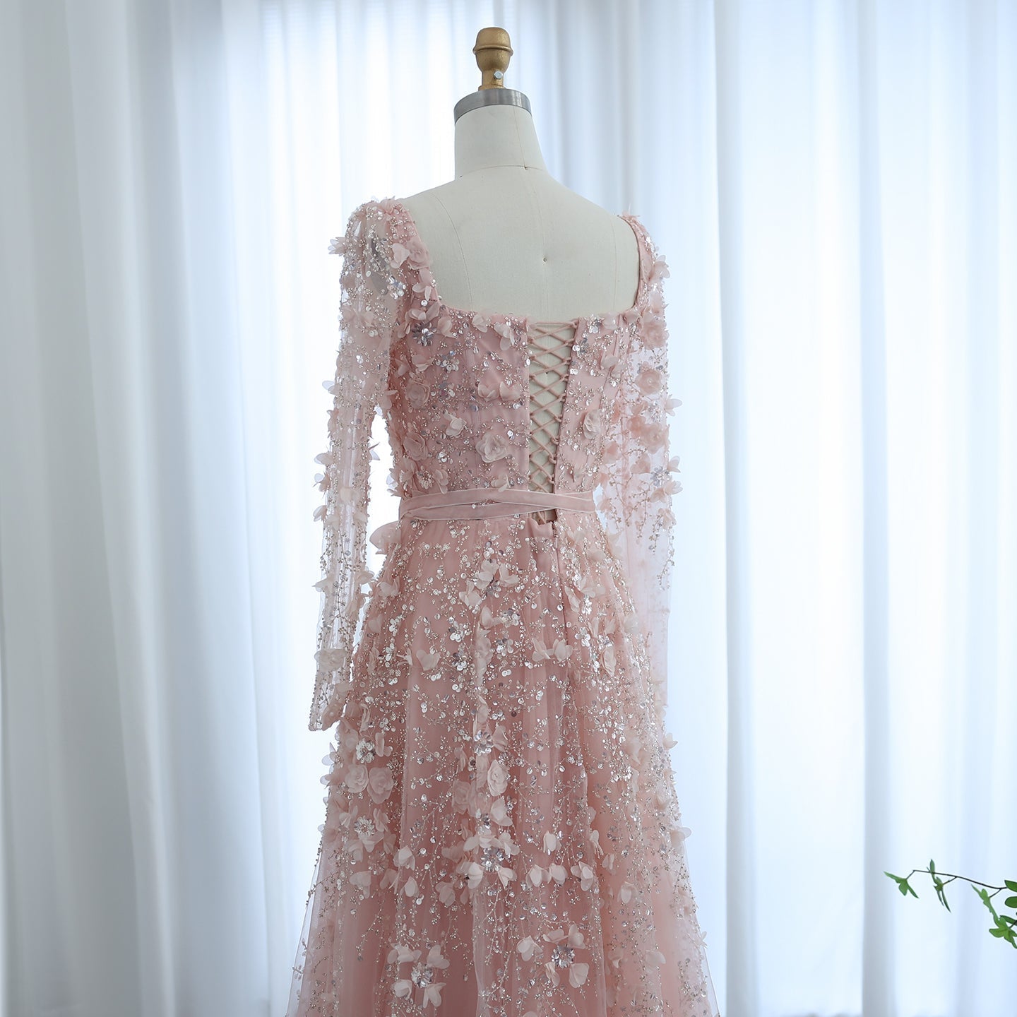 Luxury 3D Flower Gray Long Sleeves Evening Dress SS353