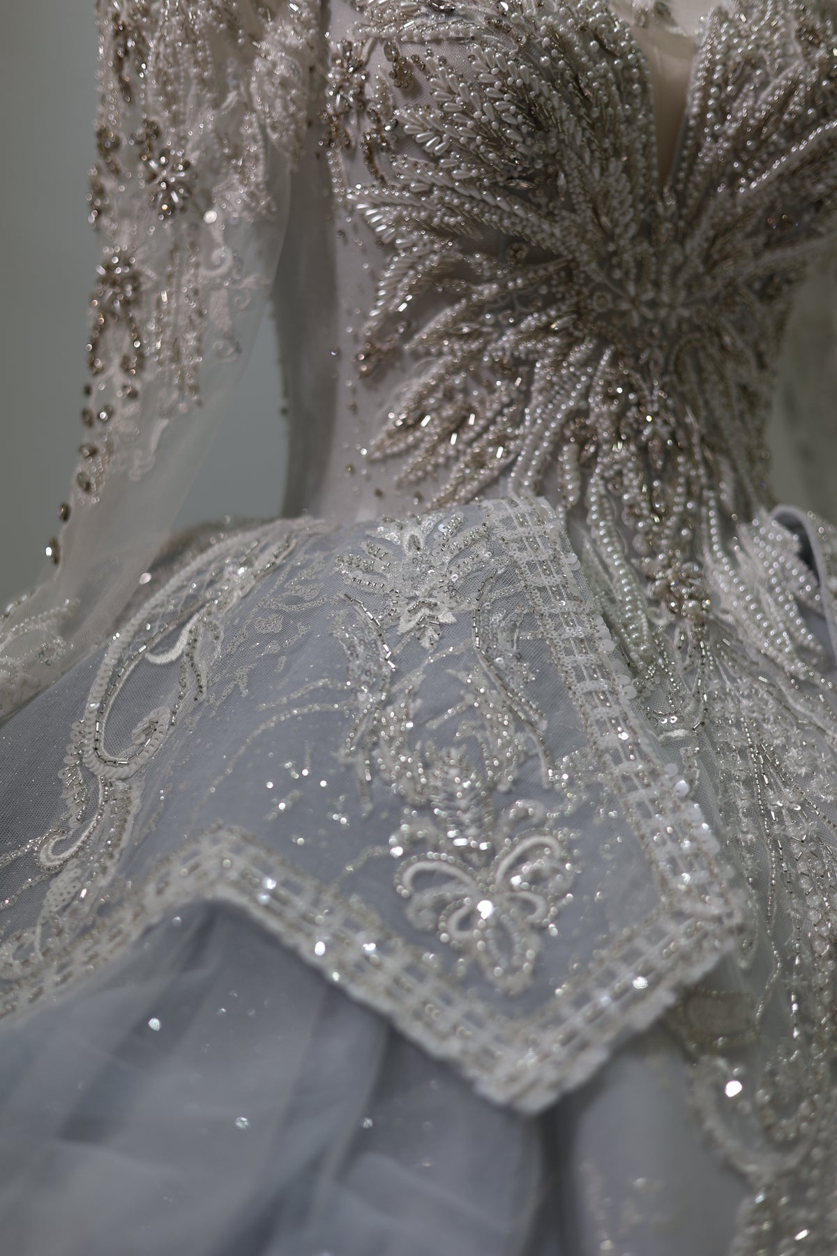 Luxury Blue Ball Gown Wedding Dress with Necklace RS008