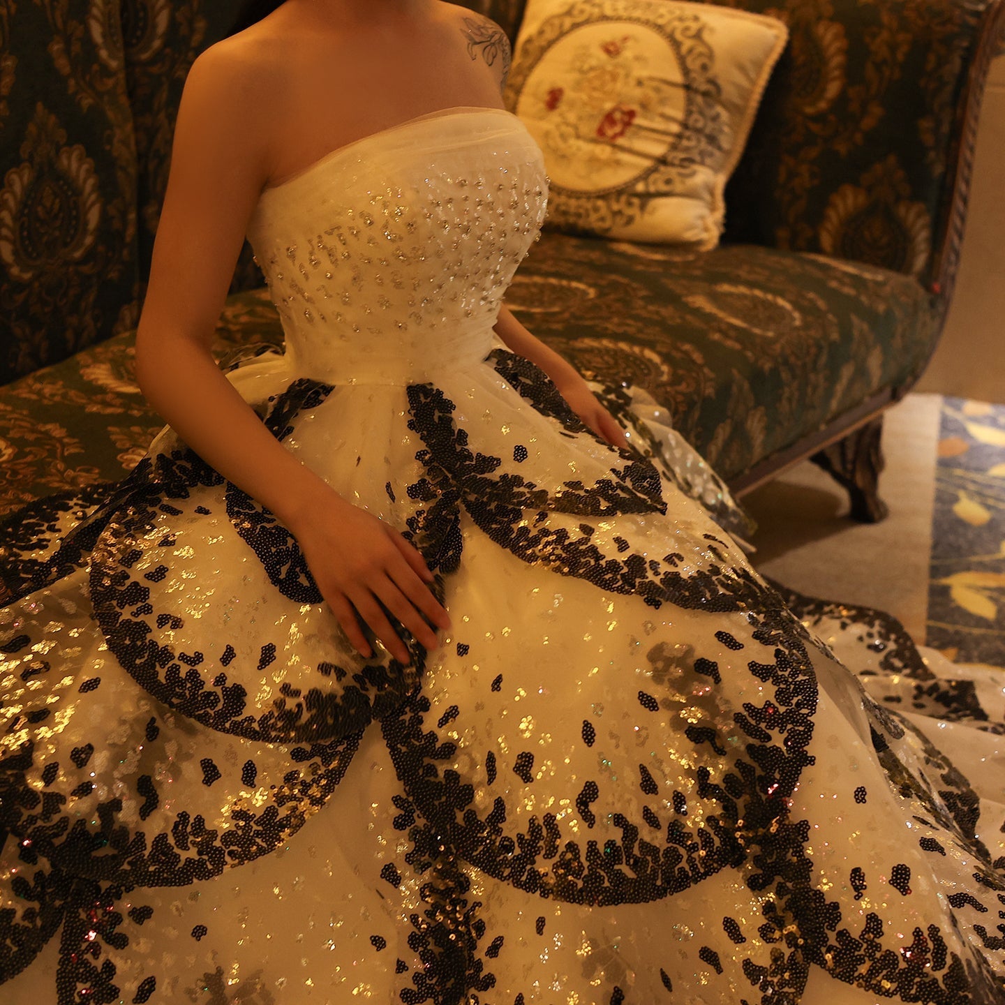 Luxury Black and White Ruffles Strapless Evening Dress SS290