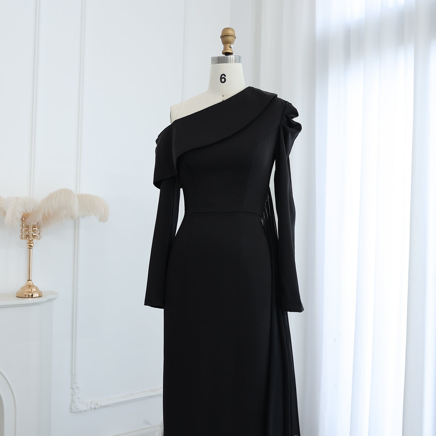 Elegant 3D Flowers Black Long Sleeves Evening Dress SS488