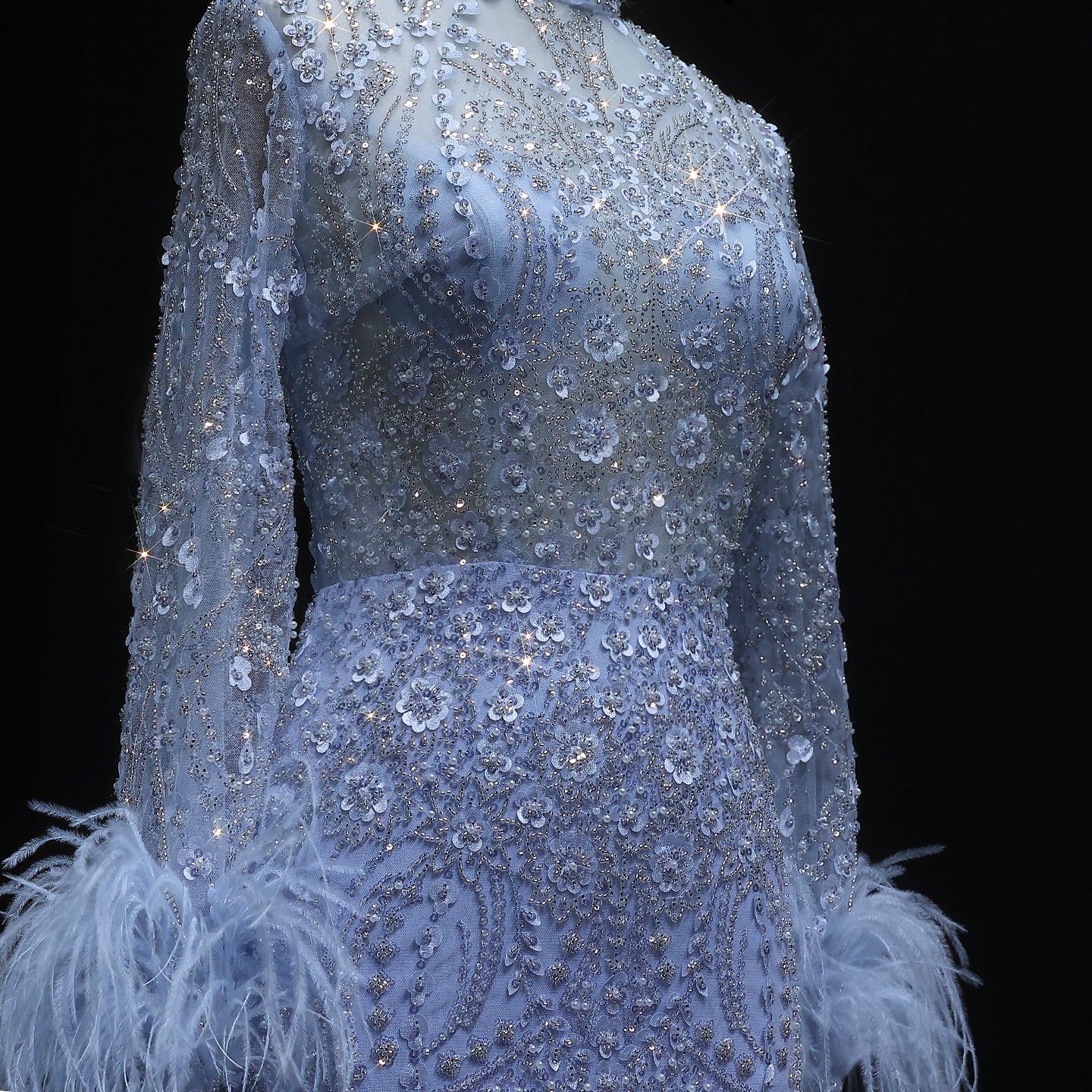 Luxury Feather Gold Long Sleeves High Neck Evening Dress SS659