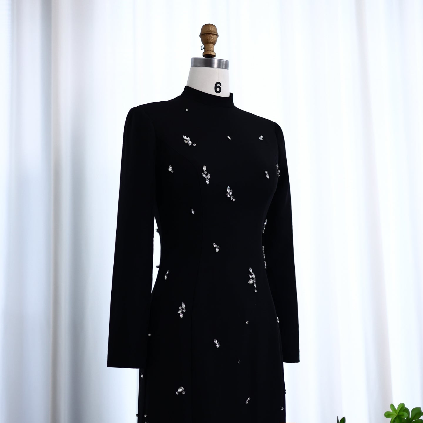 Luxury Crystal White Muslim Long Sleeves Evening Dress SS258