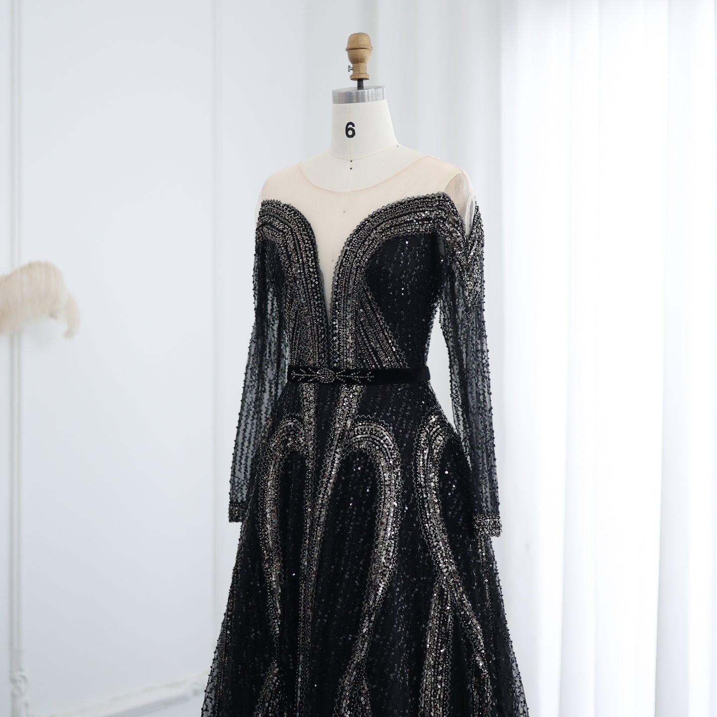Luxury Long Sleeves Black Evening Dress SS040
