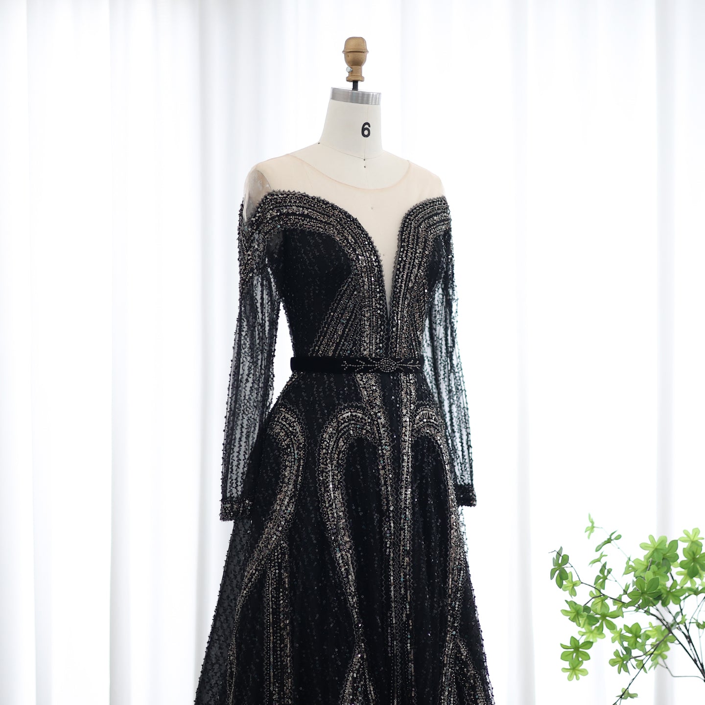 Luxury Long Sleeves Black Evening Dress SS040