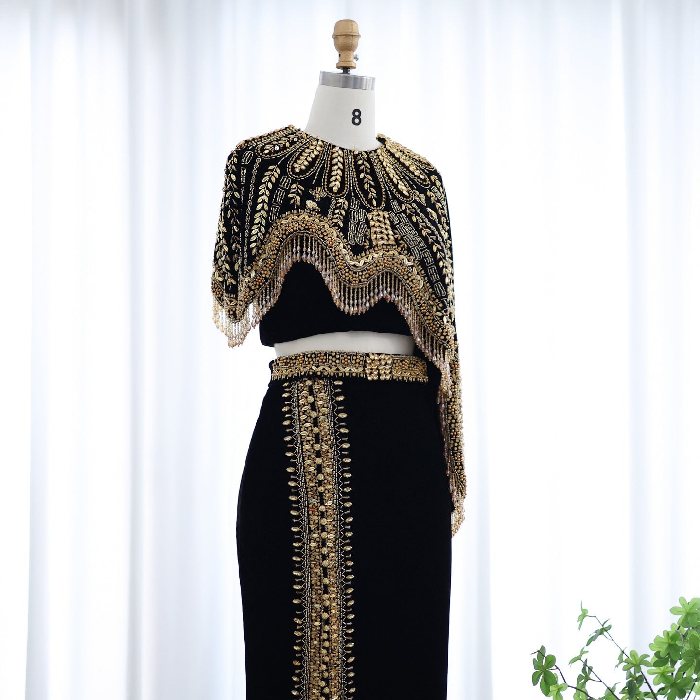 Luxury Black Two Pieces Evening Dress with Gold Beaded SS367