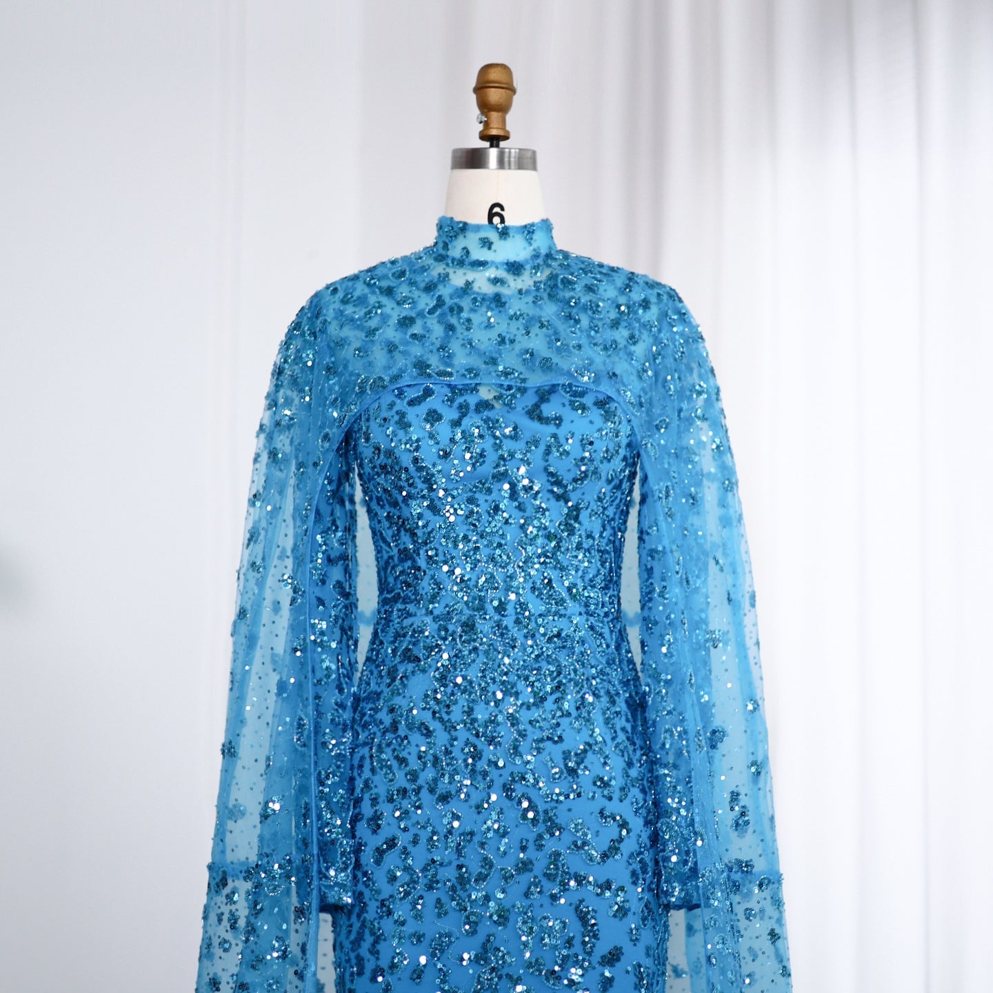 Luxury Wine Red Long Sleeves Muslim Evening Dress with Cape SS202