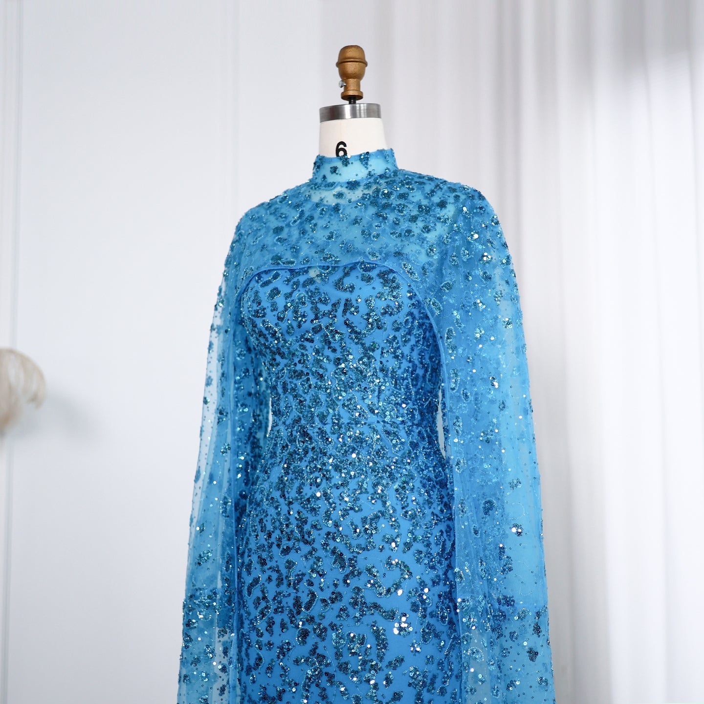 Luxury Wine Red Long Sleeves Muslim Evening Dress with Cape SS202