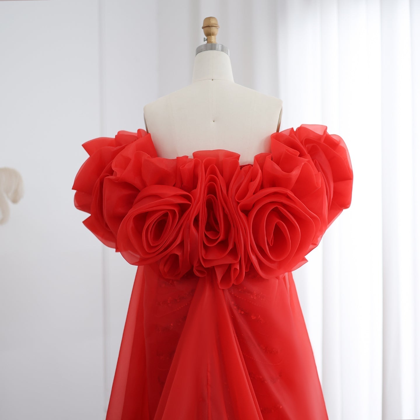 Luxury Pearl Red Evening Dress with 3D Flowers Cape SS585