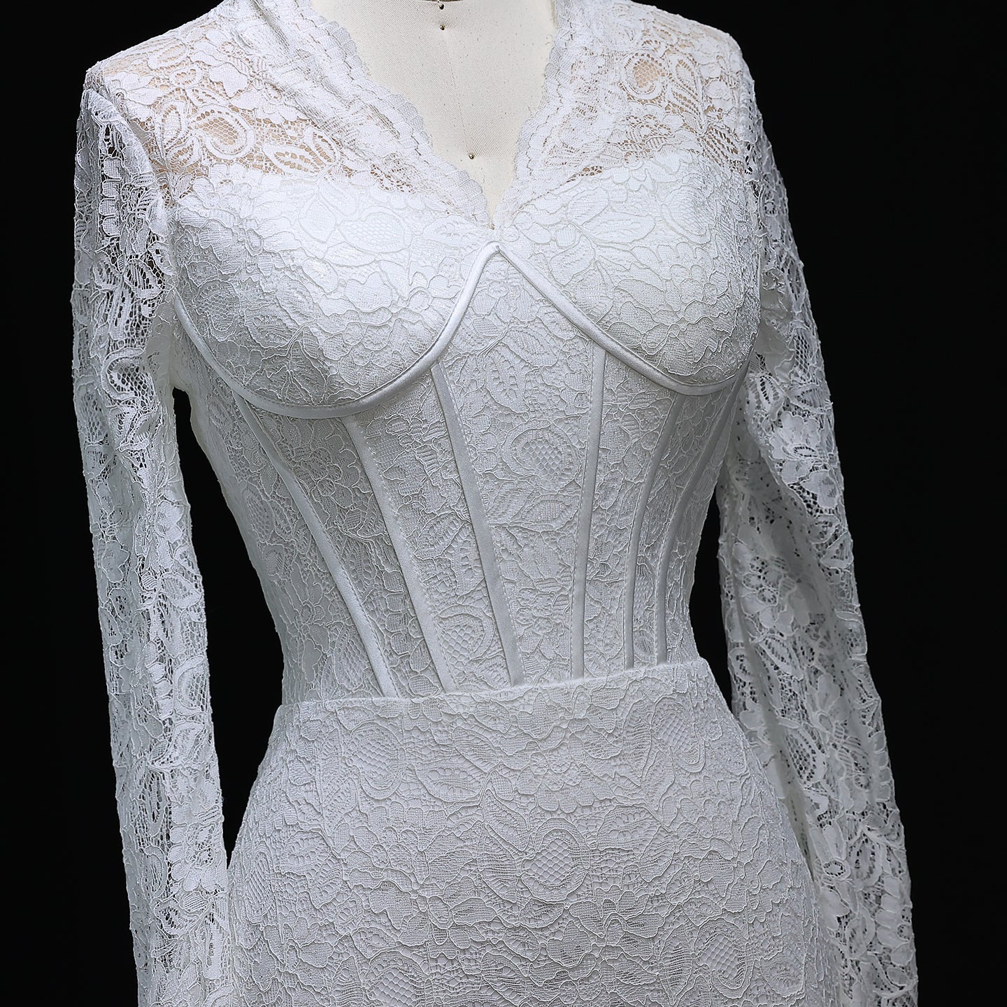 Elegant White Lace Long Sleeve Evening Dress SF122