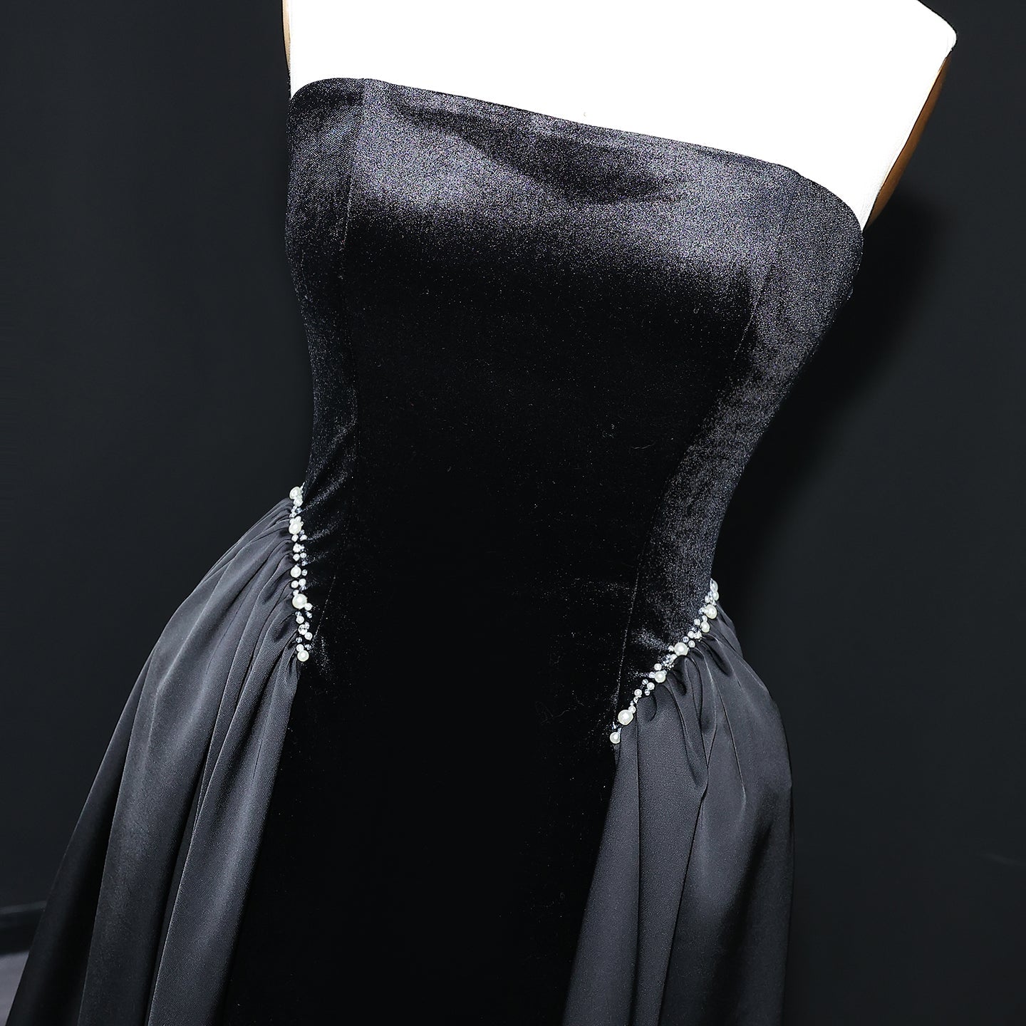 Elegant Black Strapless Evening Dress SF534