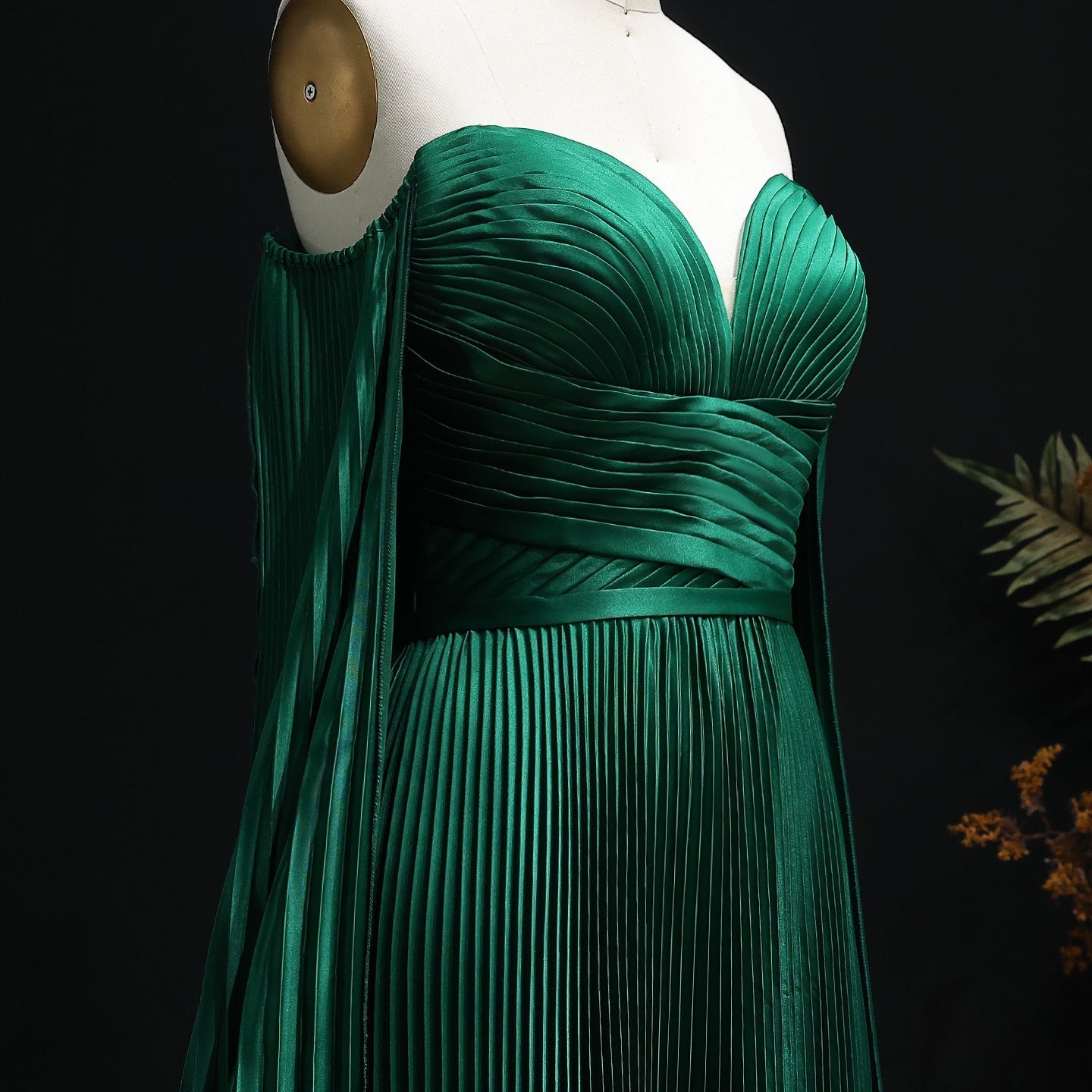 Green Off Shoulder Pleats Long Sleeve Evening Dress SF210