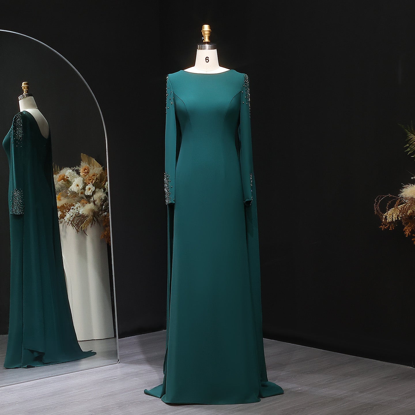 Elegant Green Long Sleeve Evening Dress with Cape SF464