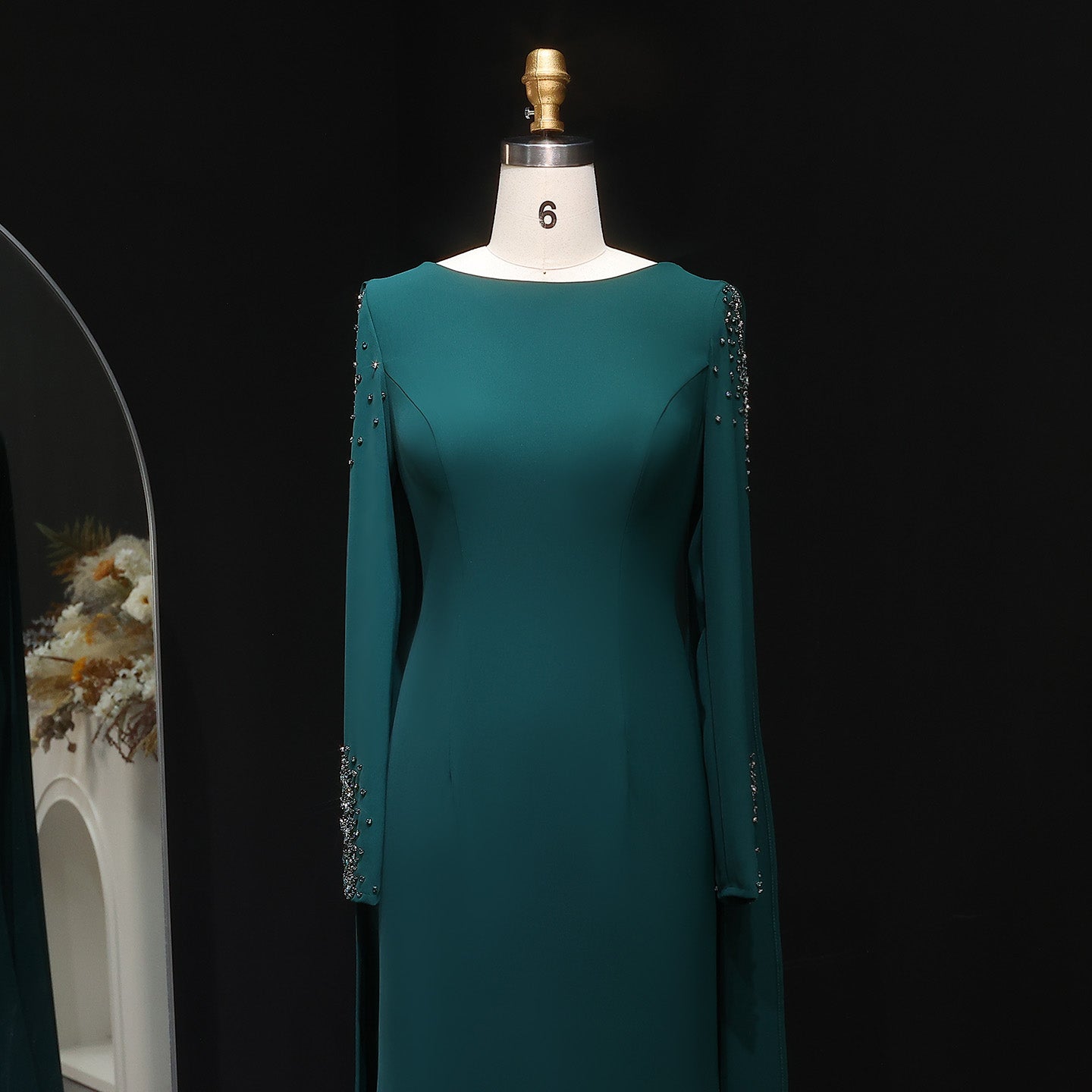 Elegant Green Long Sleeve Evening Dress with Cape SF464