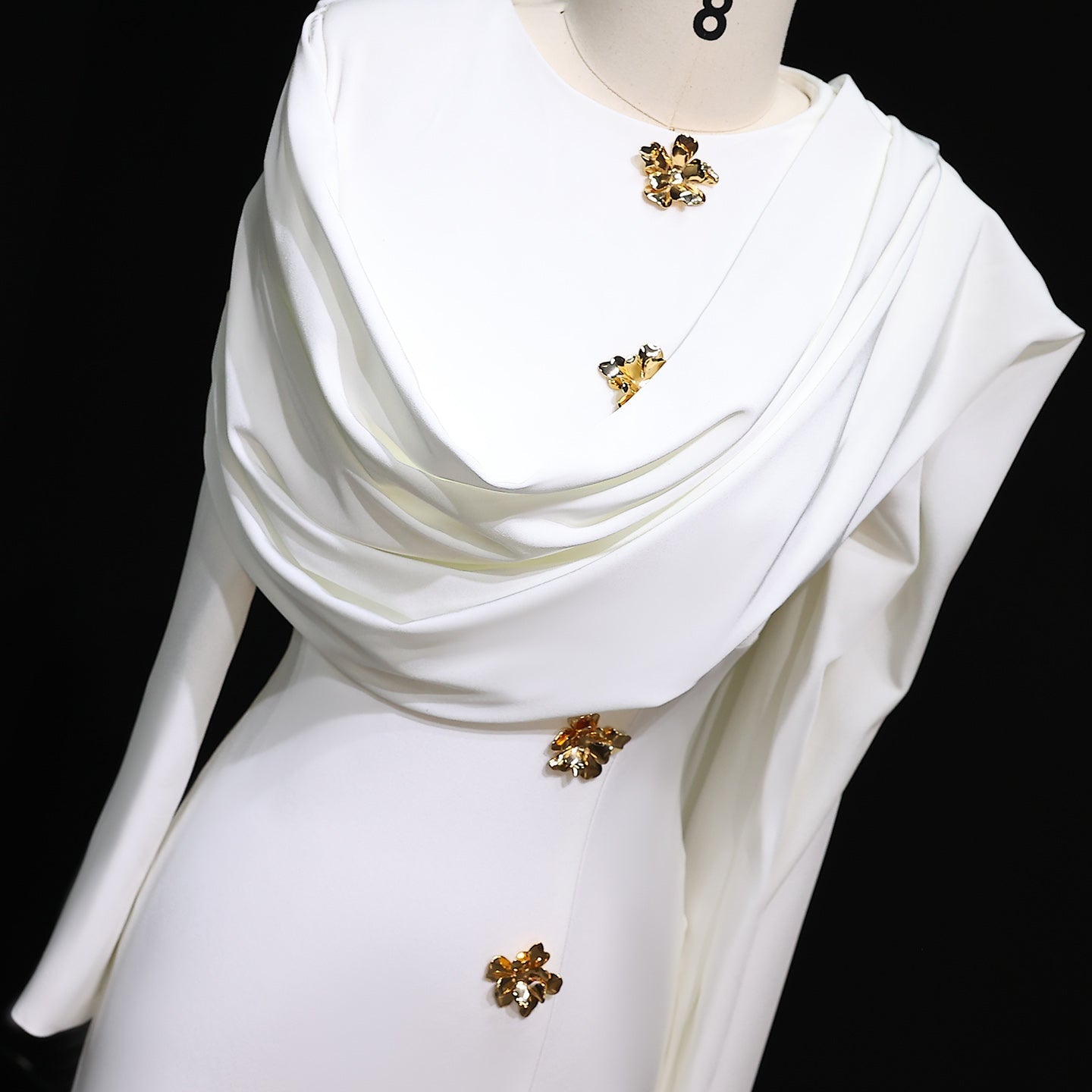 Elegant Off White Satin Arabic Evening Dress with Cape SF536