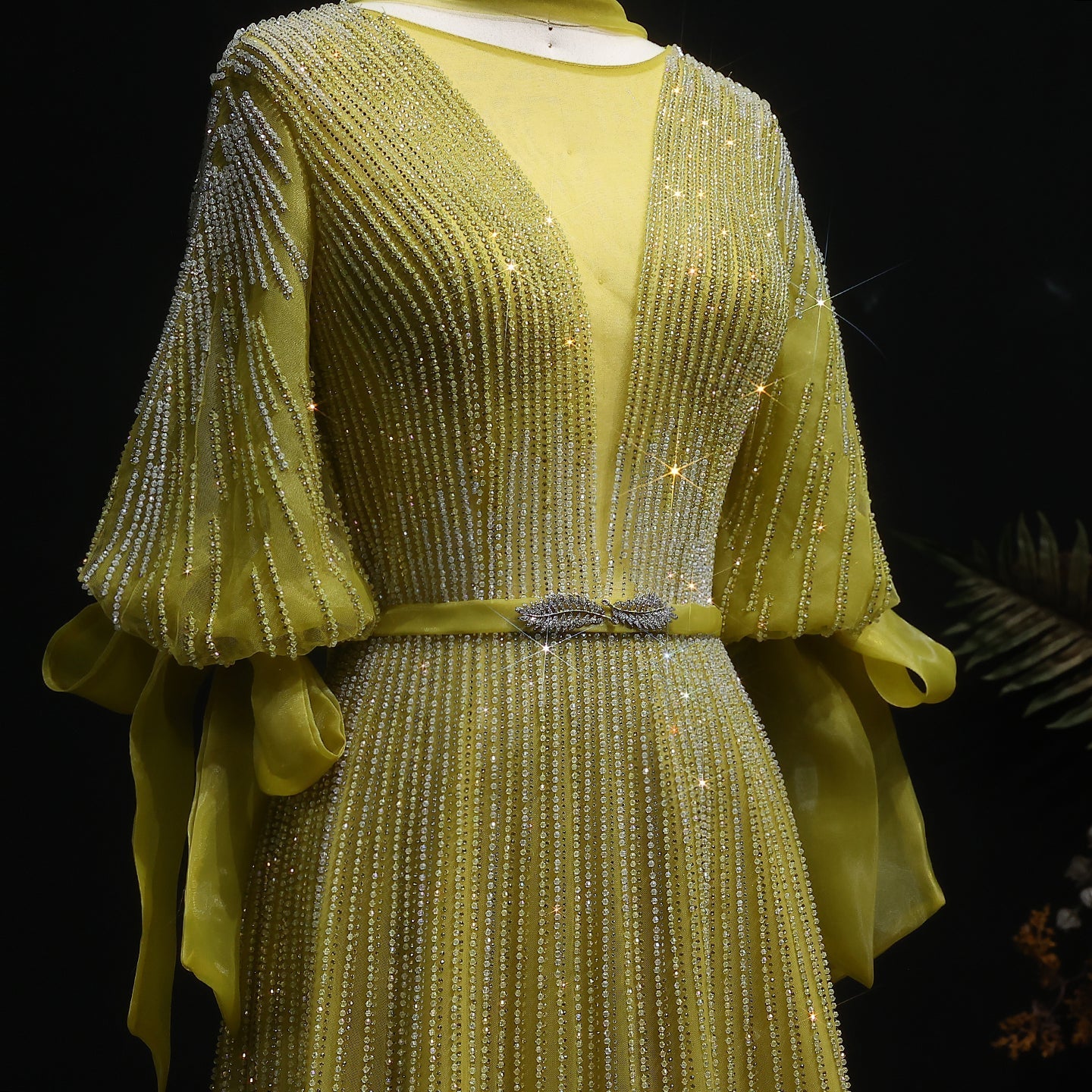 Luxury Crystal Yellow Plus Size Women Evening Dress with Sleeves SS059