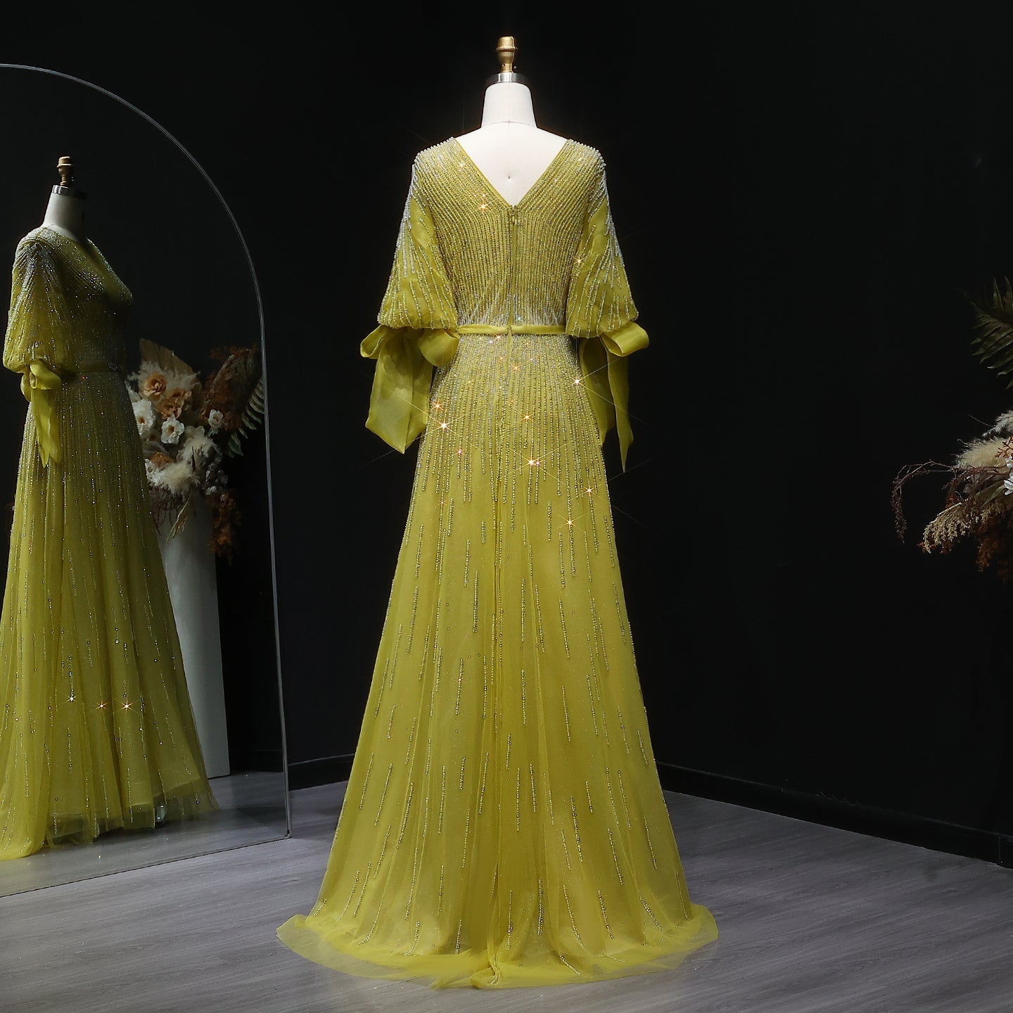 Luxury Crystal Yellow Plus Size Women Evening Dress with Sleeves SS059