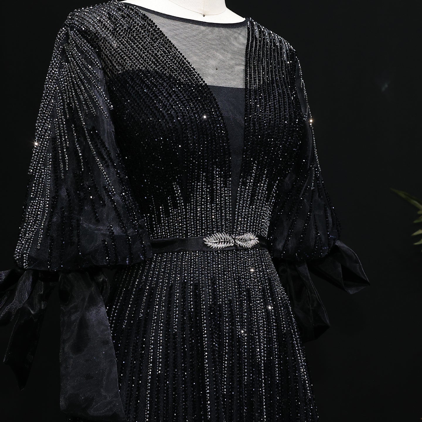 Luxury Crystal Yellow Plus Size Women Evening Dress with Sleeves SS059