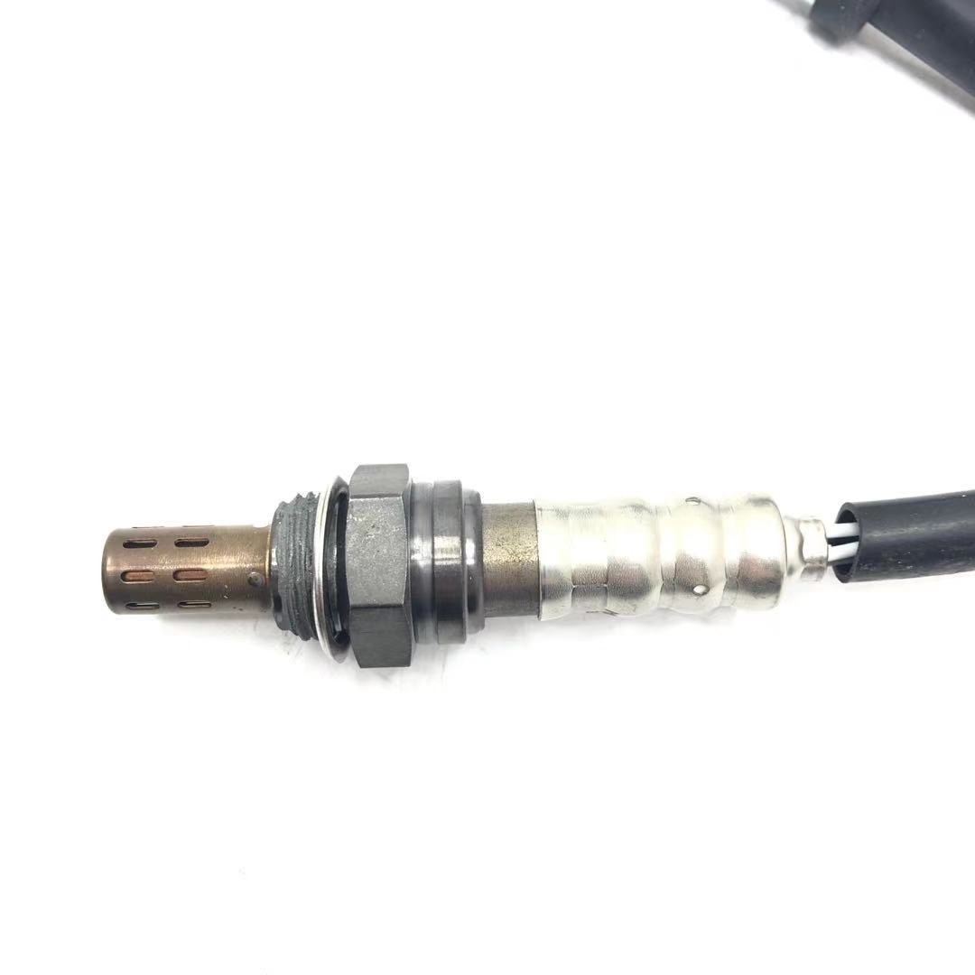 LF5G-18-861 Oxygen Sensor