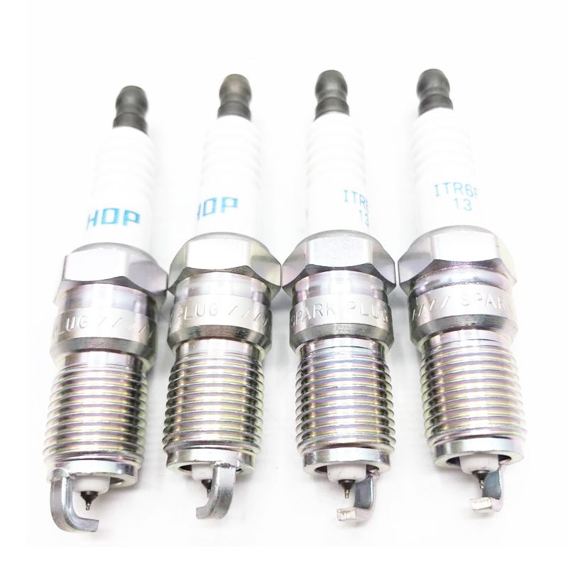 GL8-2-5L-3-0L-ITR4A15-559 Spark Plug