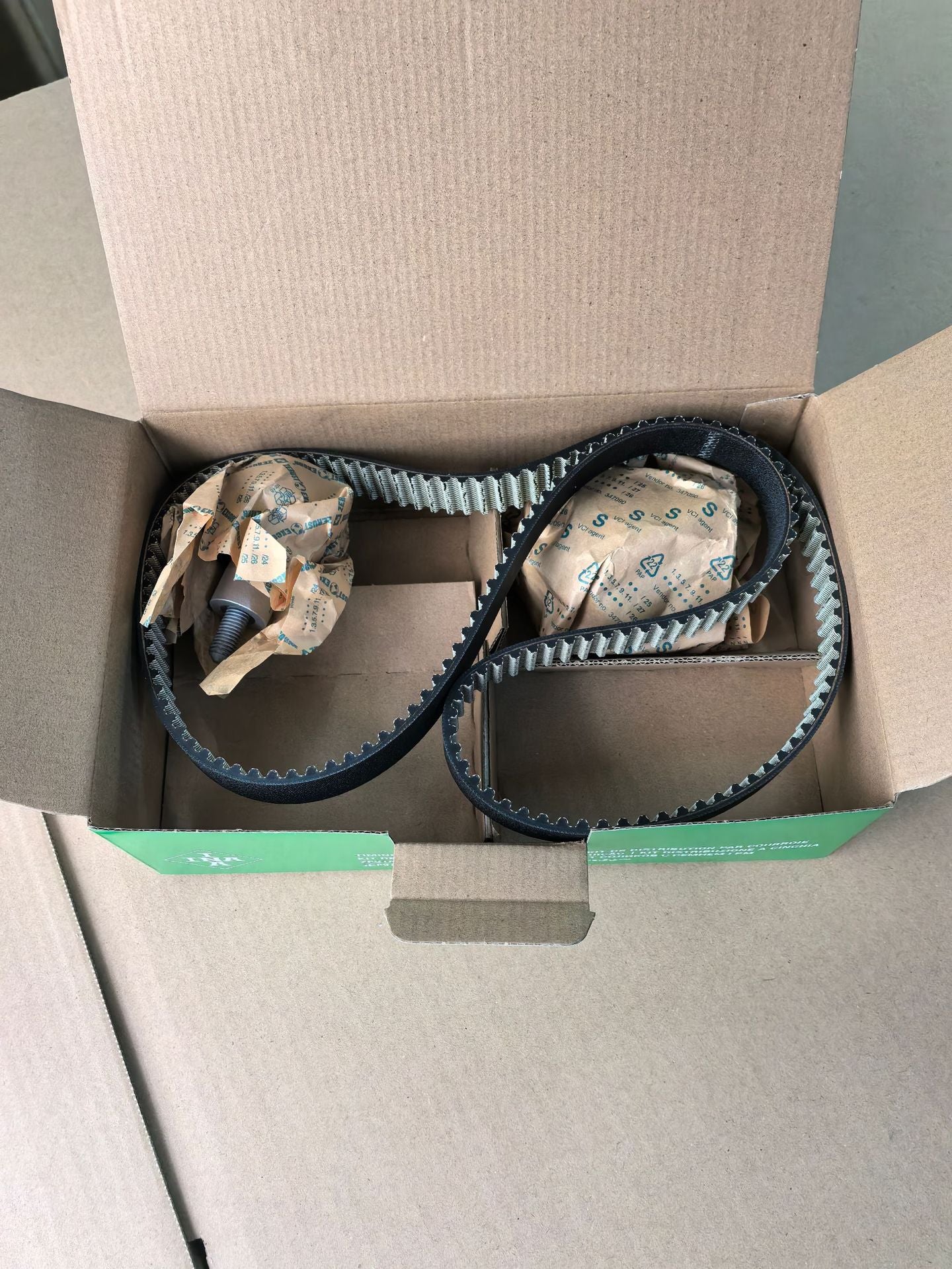 1d0005dc-bcf1-4cb2-8eec-7dd1598cc086