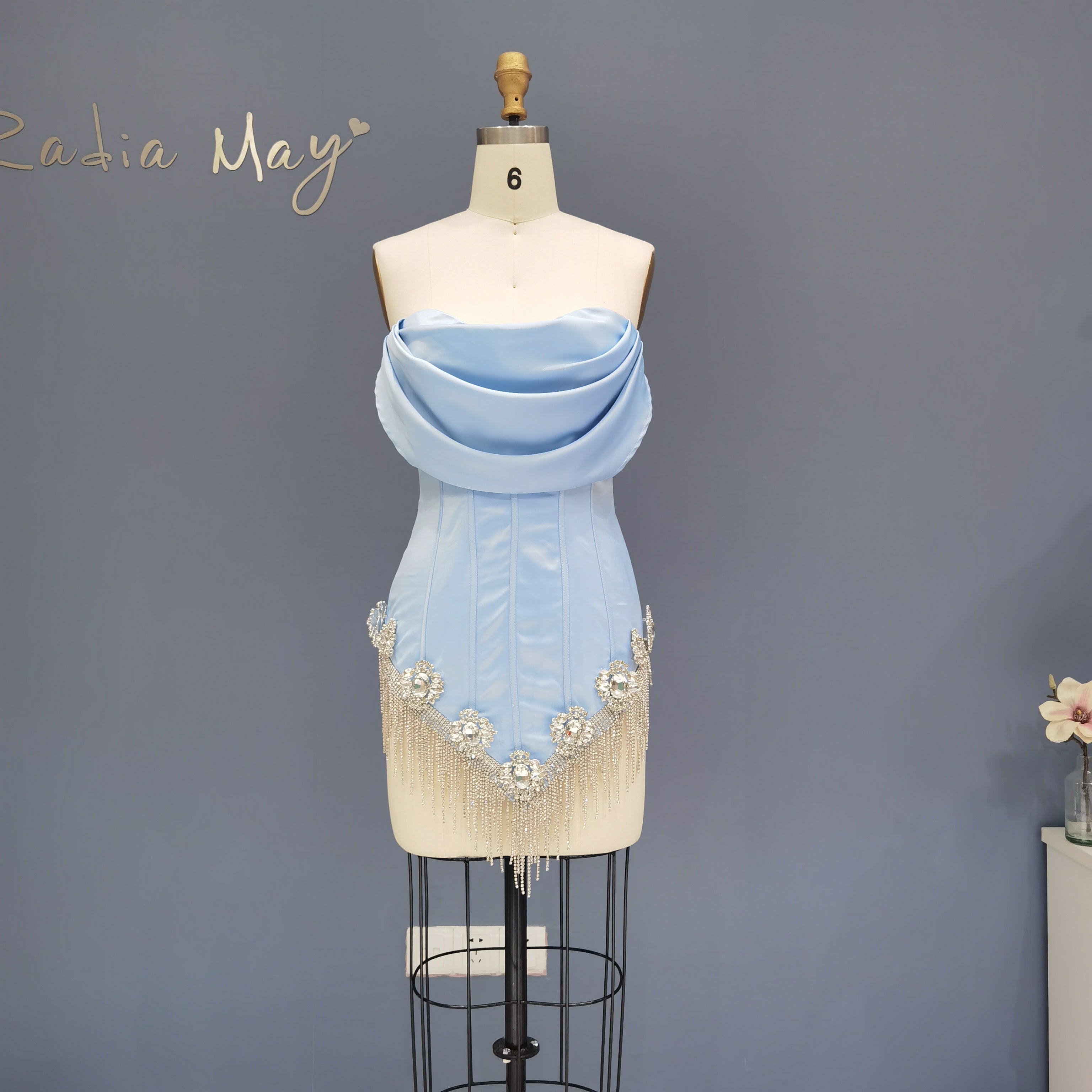 Luxury Crystal Tassel Strapless Blue Short Cocktail Dress RM010