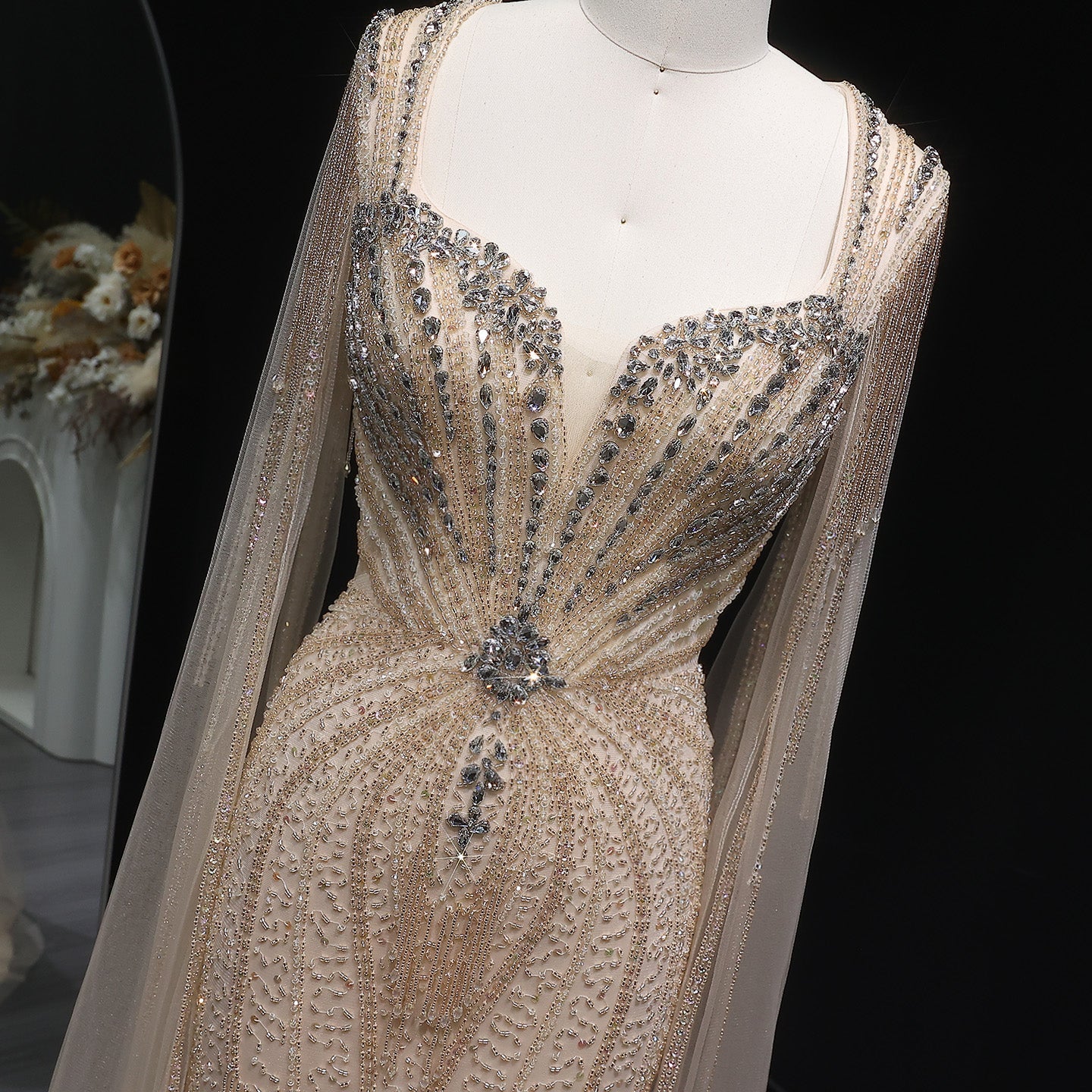 Luxury Mermaid Evening Dress with Cape Sleeves SS024