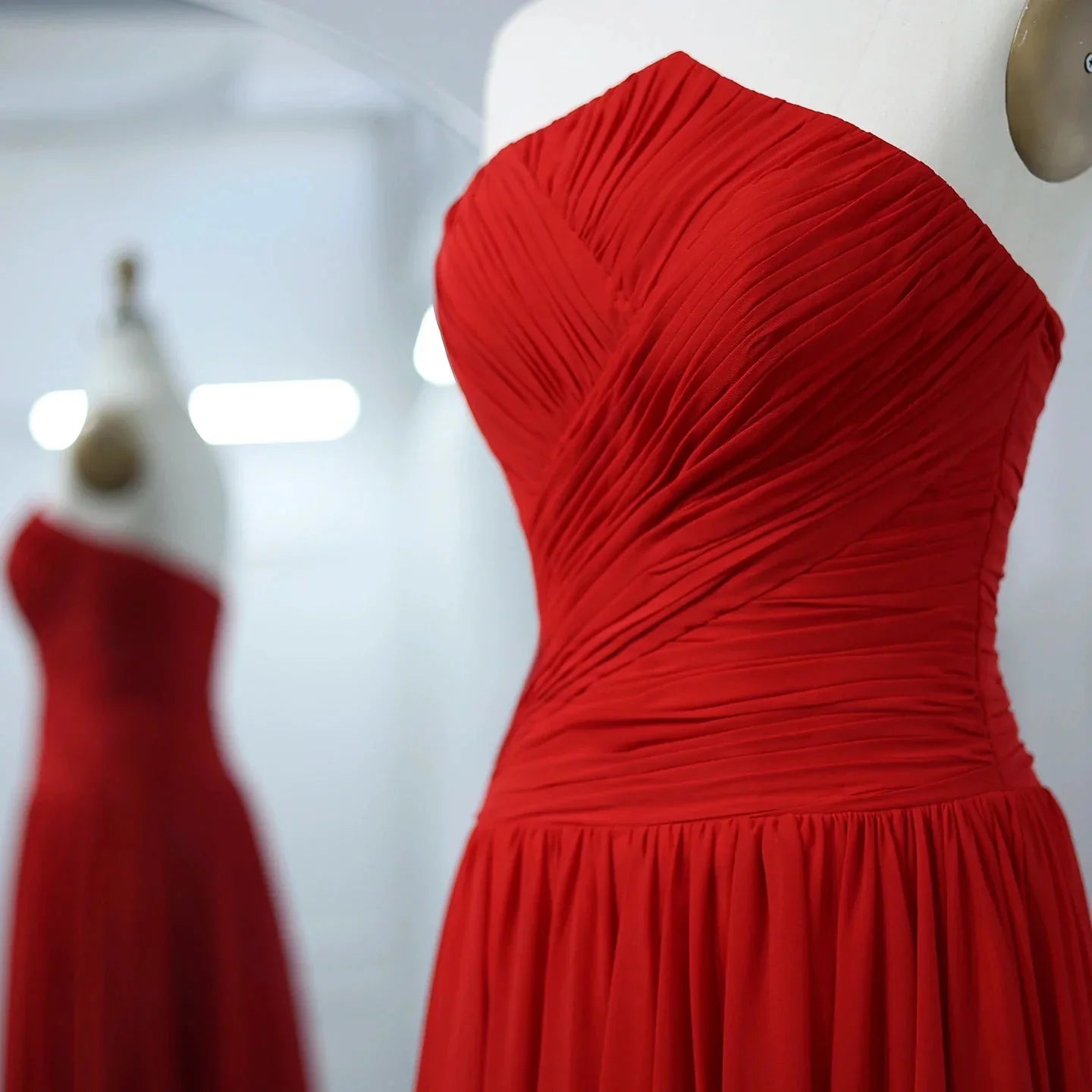 Arabic Burgundy Chiffon Strapless Evening Dress with Slit SF141