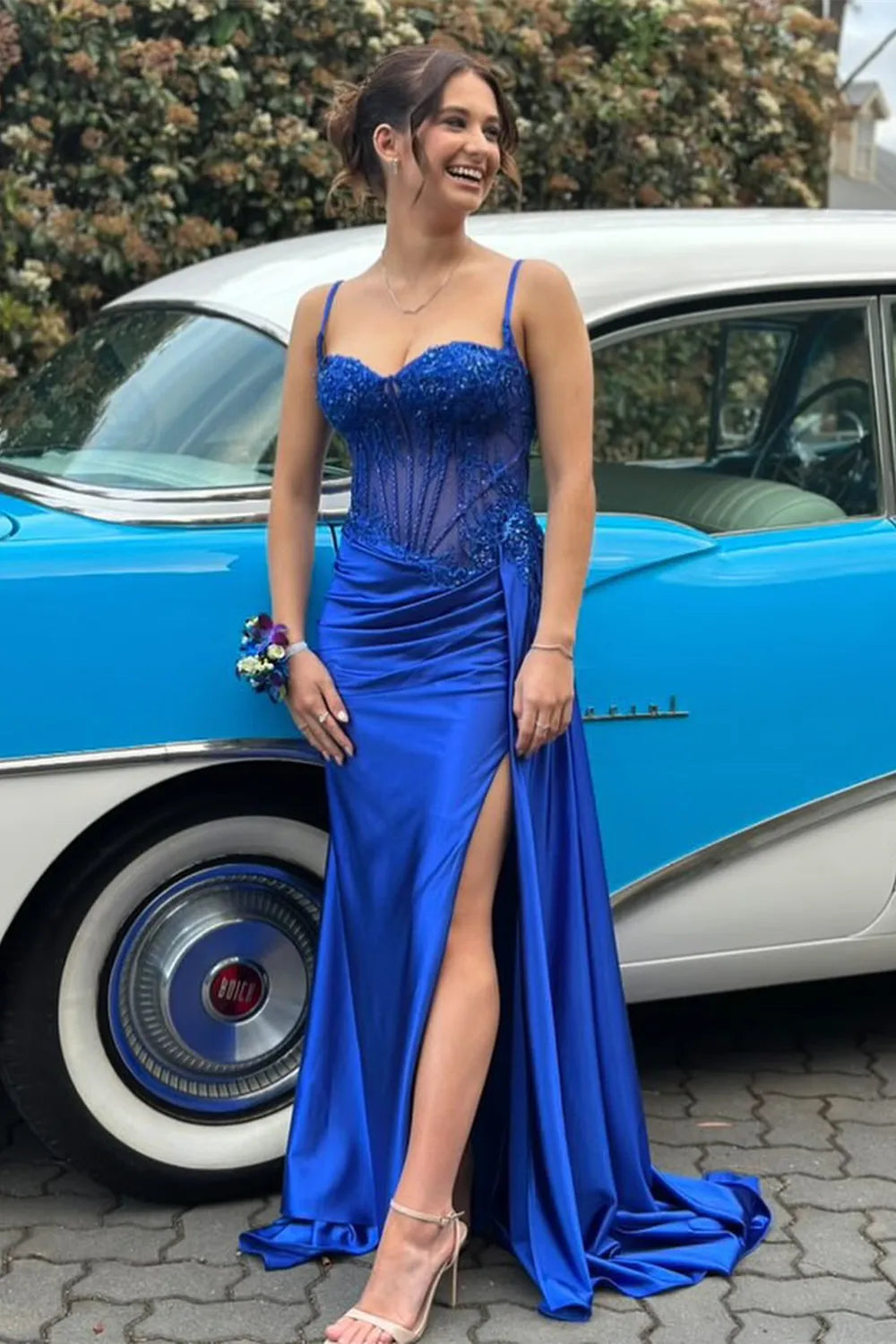 Sheath/Column Silk Spaghetti Straps Green Appliqued Sleeveless Prom Dresses With Split