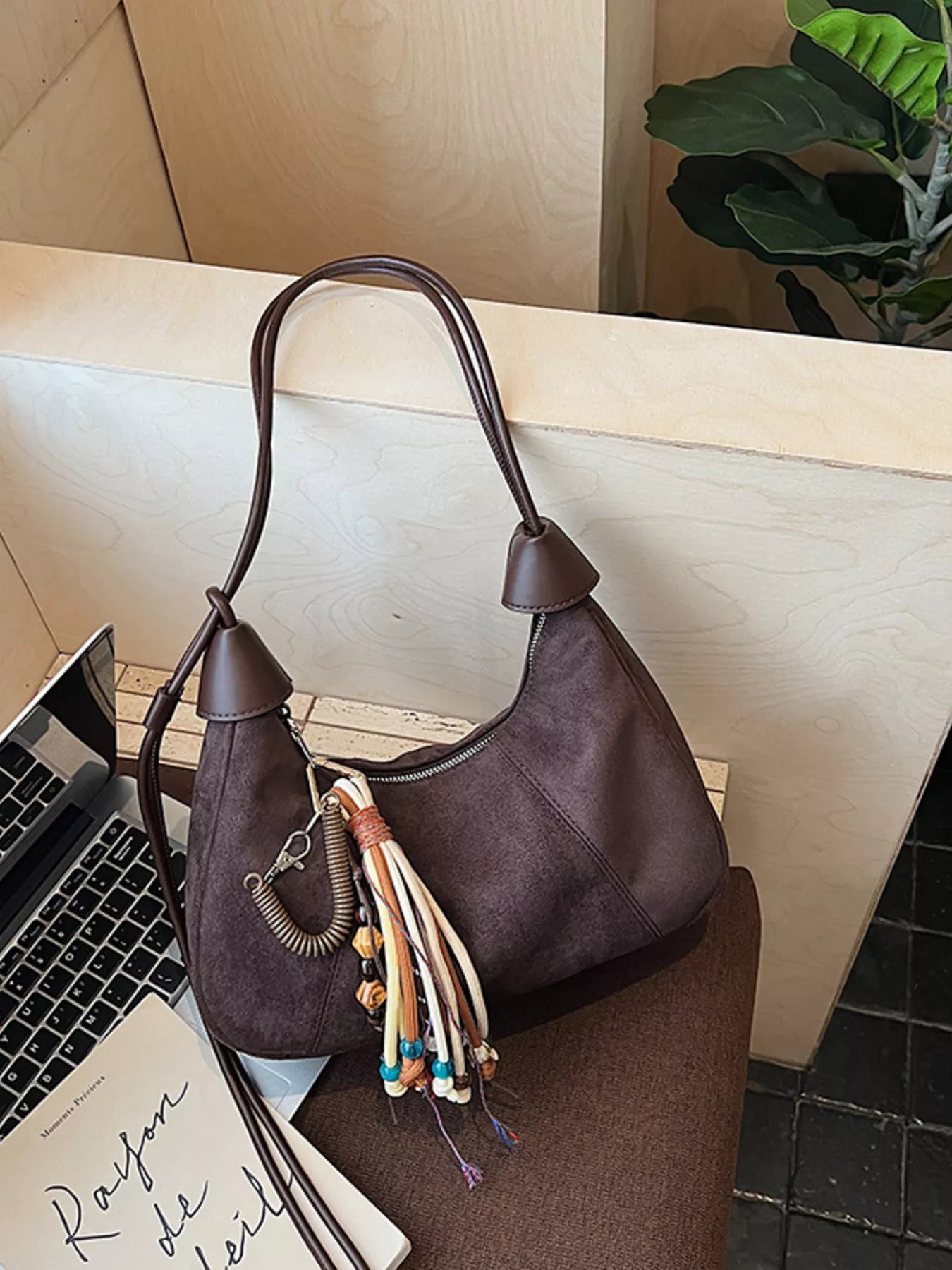 afc6b2ee67ac417c9fff50a13dba1386-Max-Origin