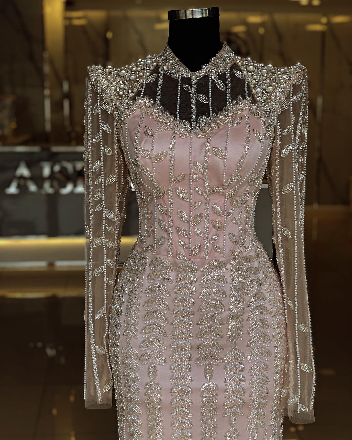 Luxury Cream Long Sleeves Evening Dress SS696