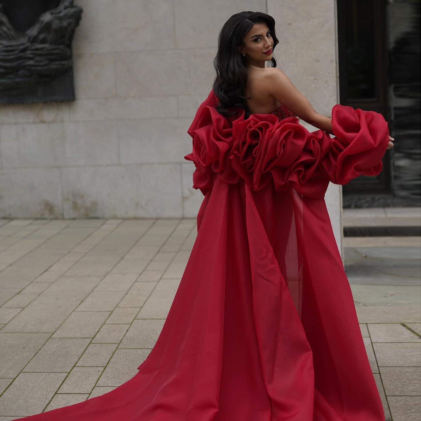 Luxury Pearl Red Evening Dress with 3D Flowers Cape SS585