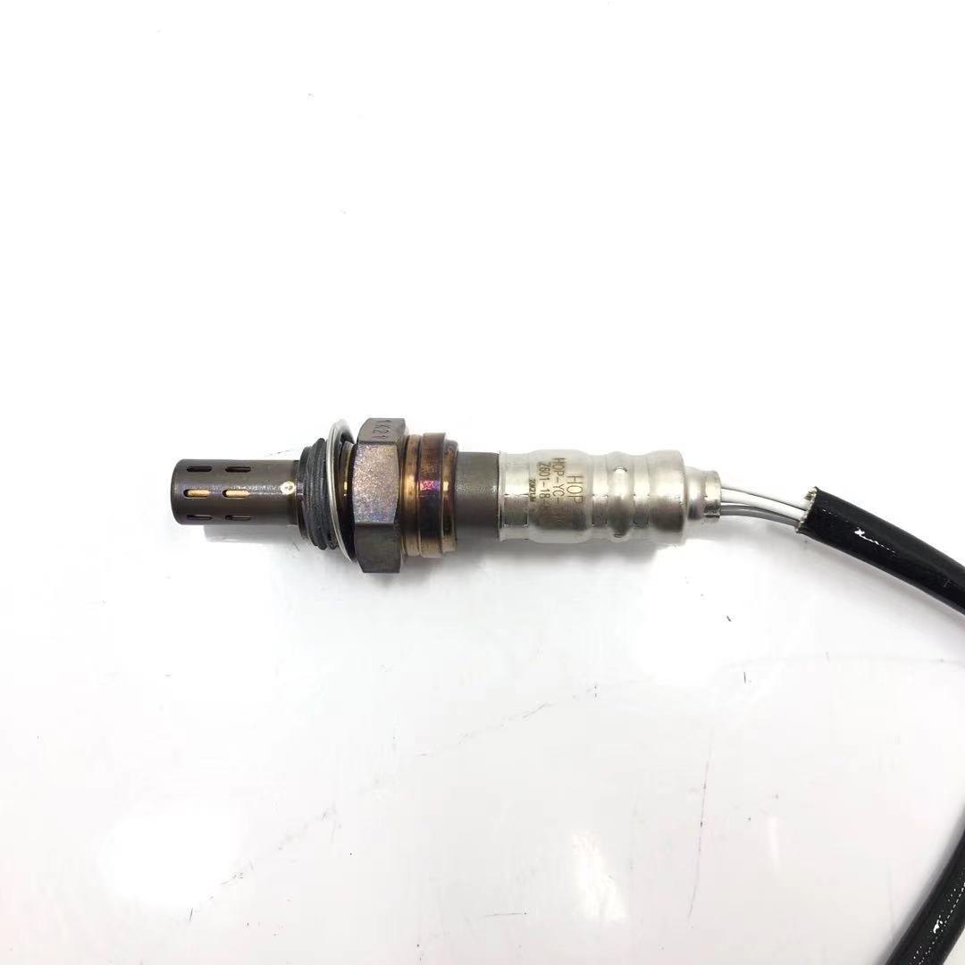 Z601-18-861 Oxygen Sensor