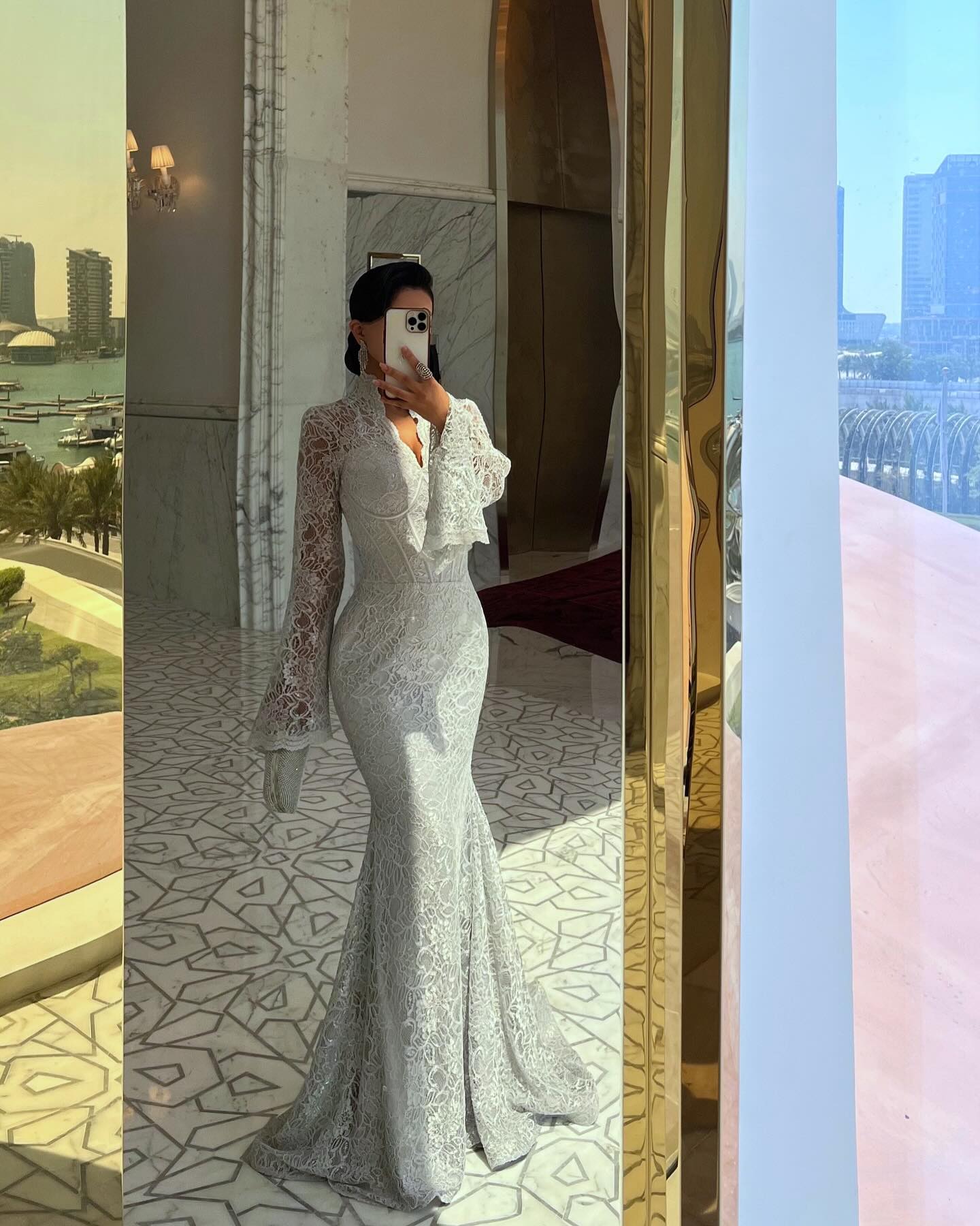 Elegant White Lace Long Sleeve Evening Dress SF122